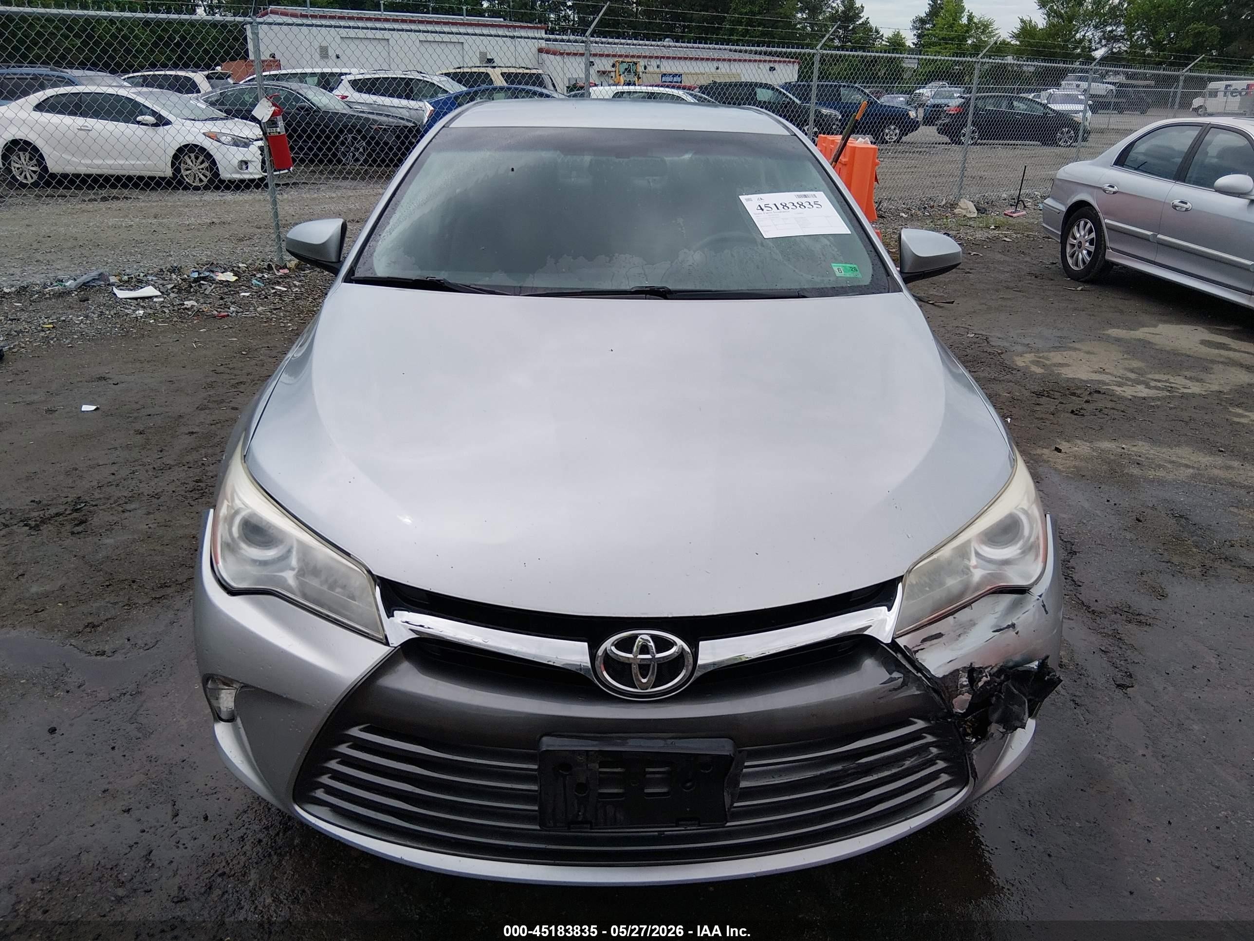 2017 Toyota Camry Le Gray vin: 4T1BF1FK1HU794593