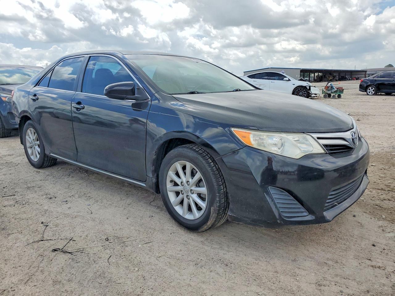 2012 Toyota Camry Le Black vin: 4T1BF1FK2CU007871