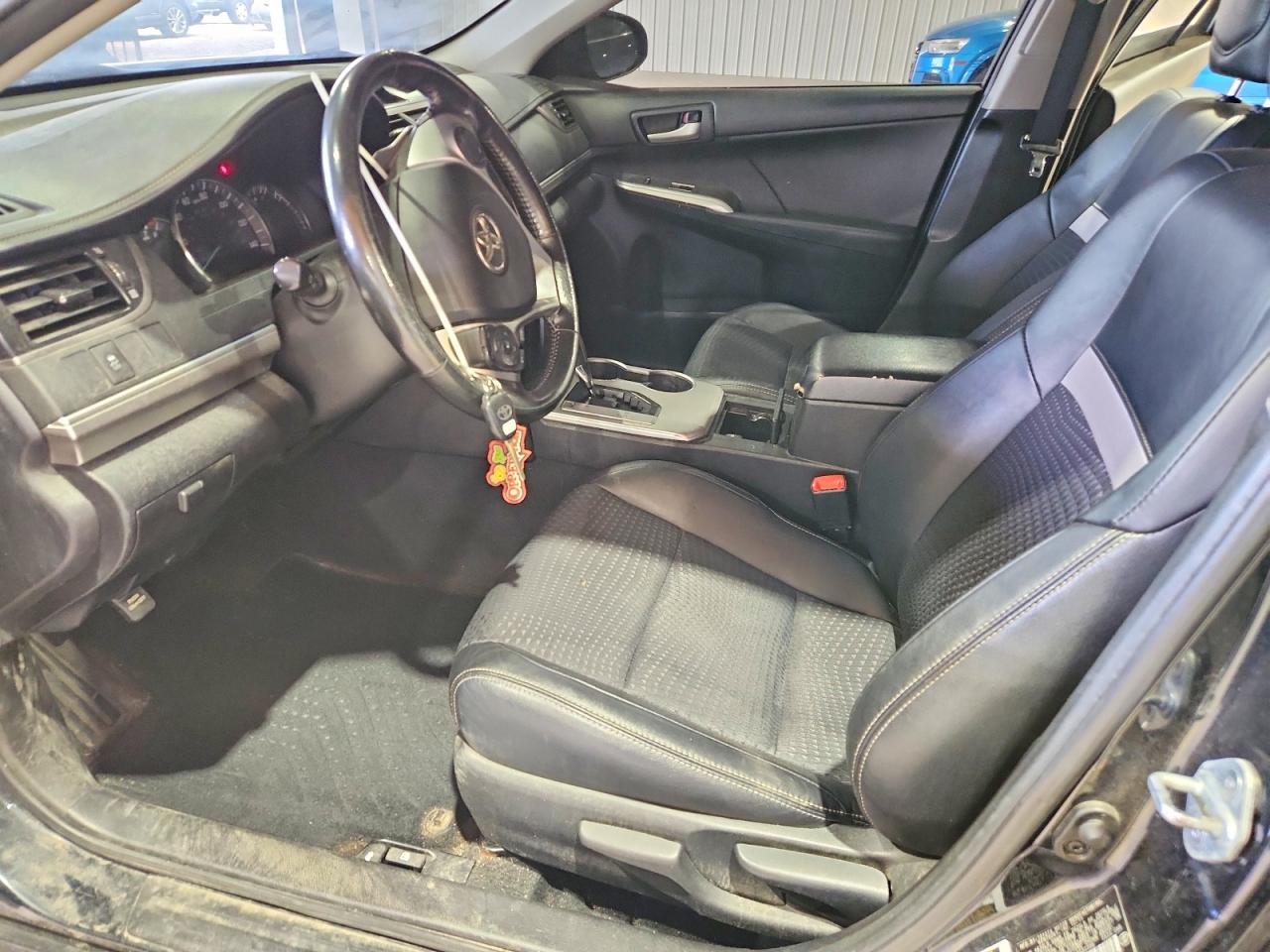 2012 Toyota Camry Se Black vin: 4T1BF1FK2CU032396