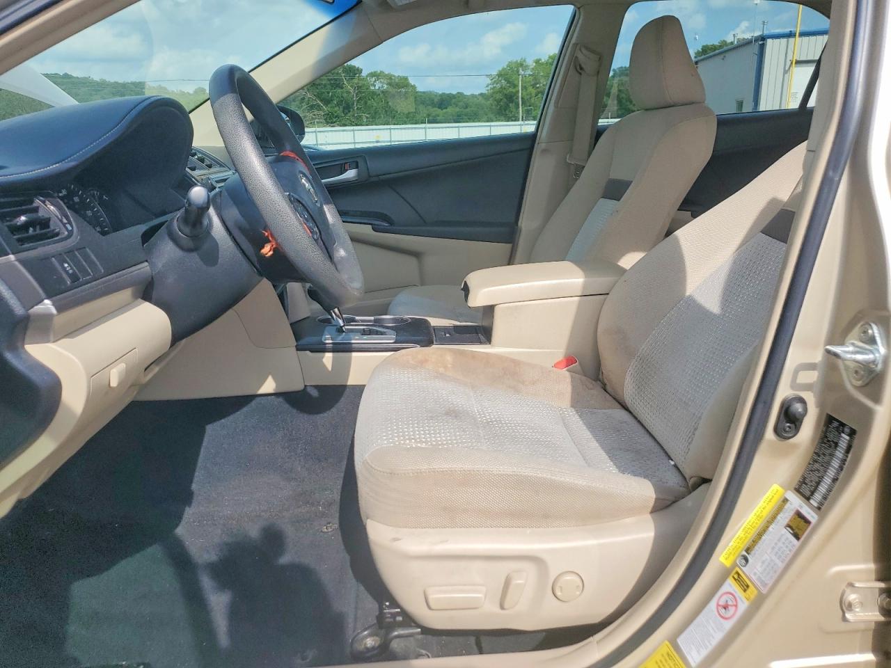 2012 Toyota Camry Le Tan vin: 4T1BF1FK2CU037484