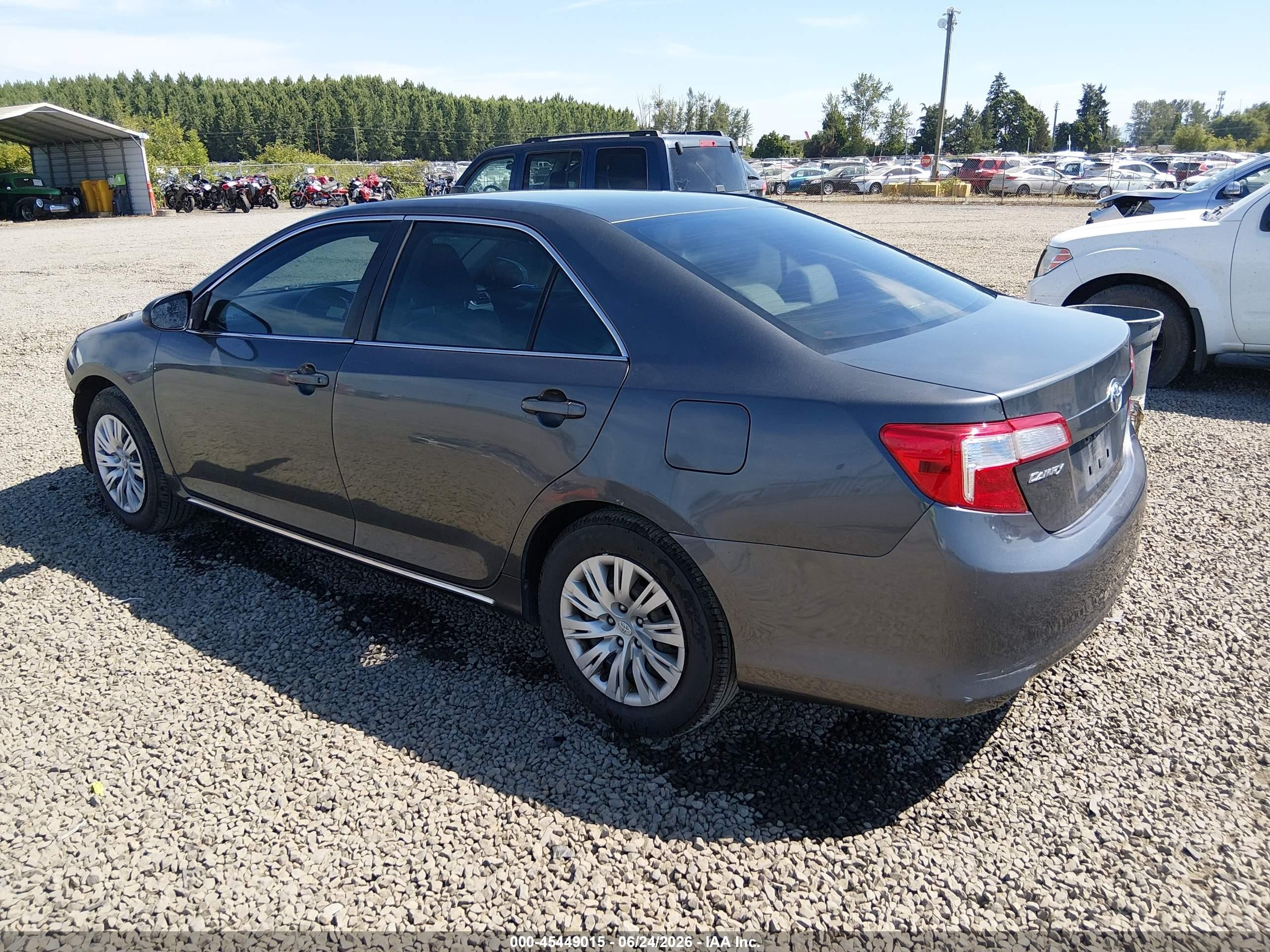 2012 Toyota Camry Le Gray vin: 4T1BF1FK2CU038425
