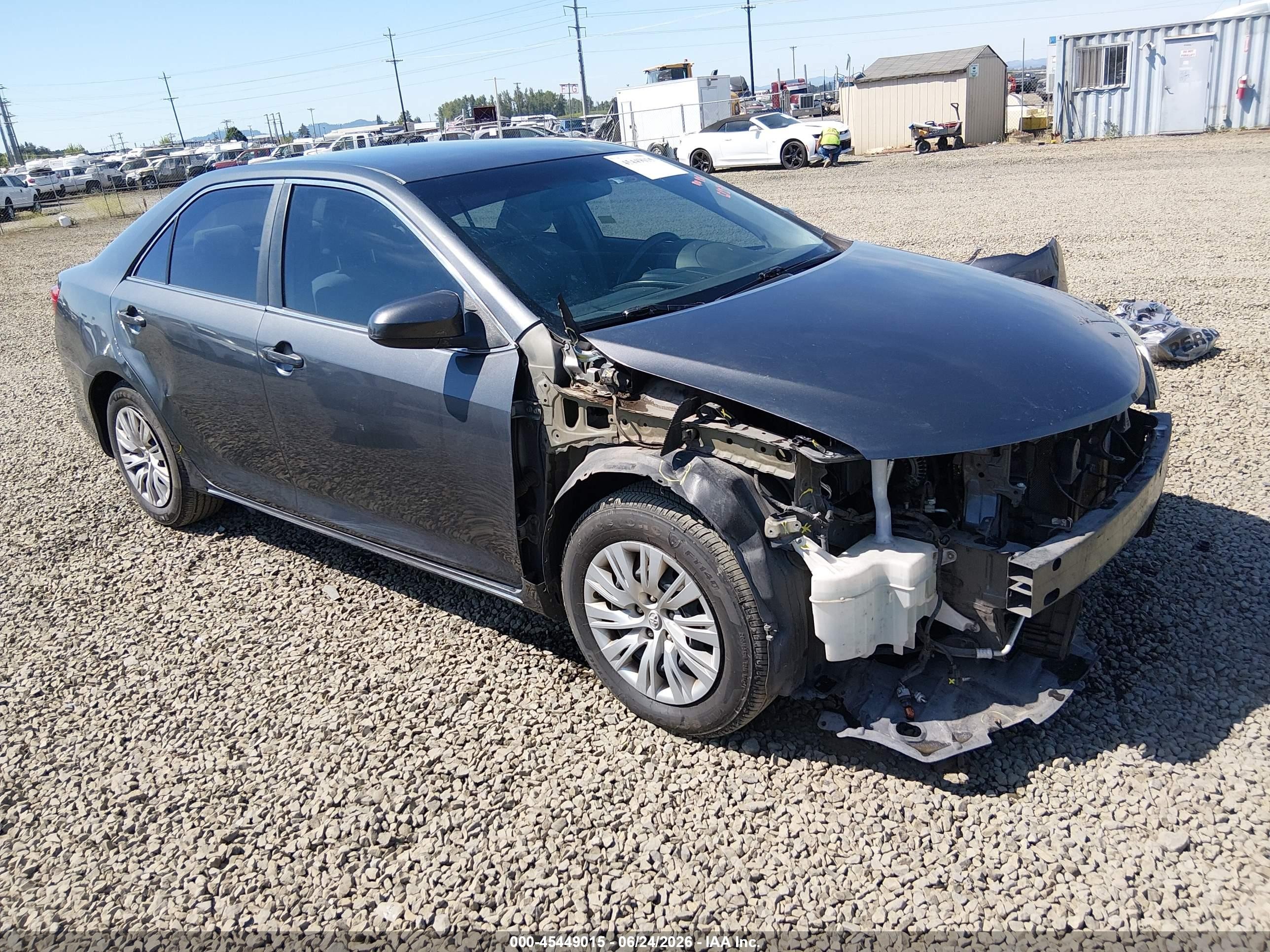 2012 Toyota Camry Le Gray vin: 4T1BF1FK2CU038425