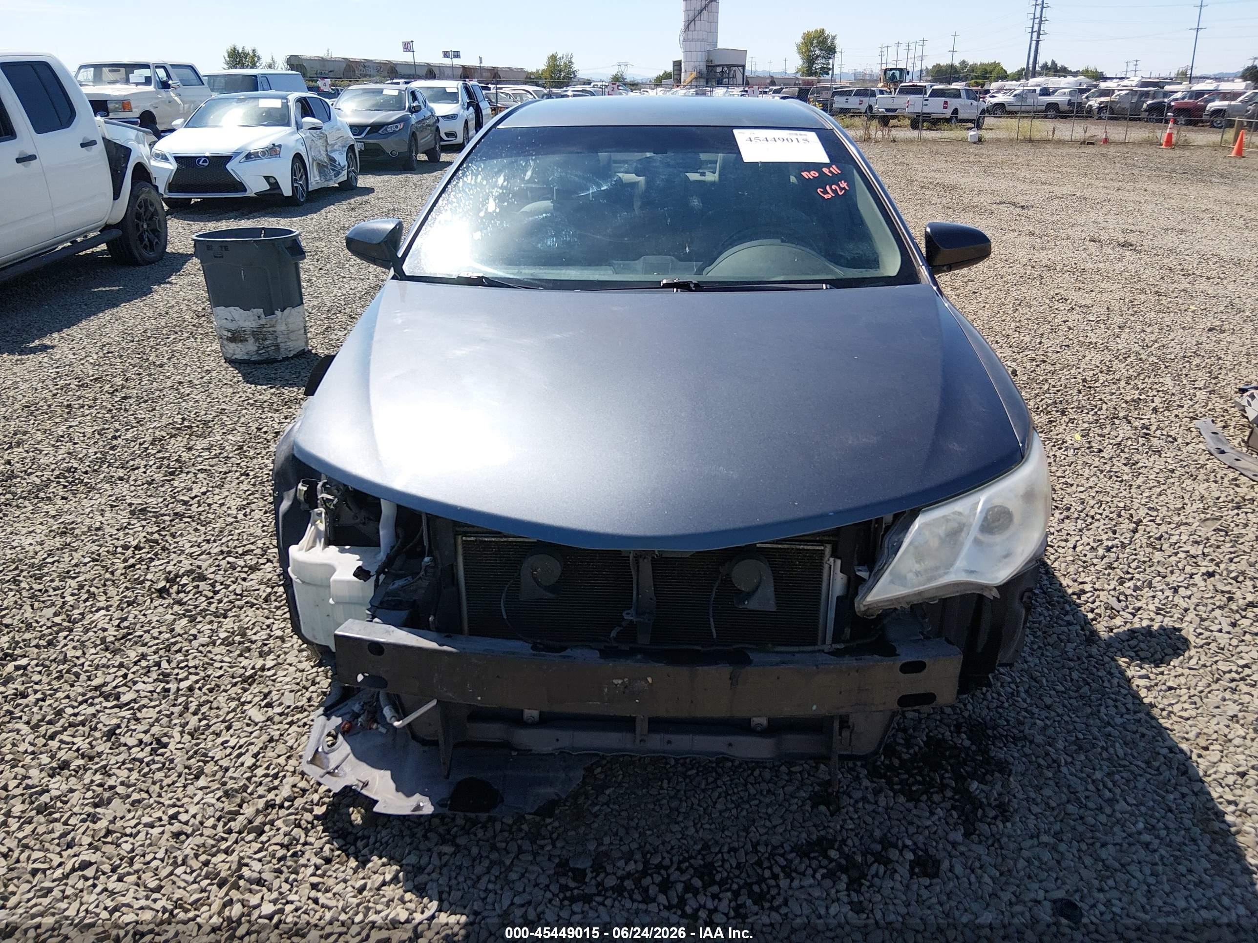 2012 Toyota Camry Le Gray vin: 4T1BF1FK2CU038425