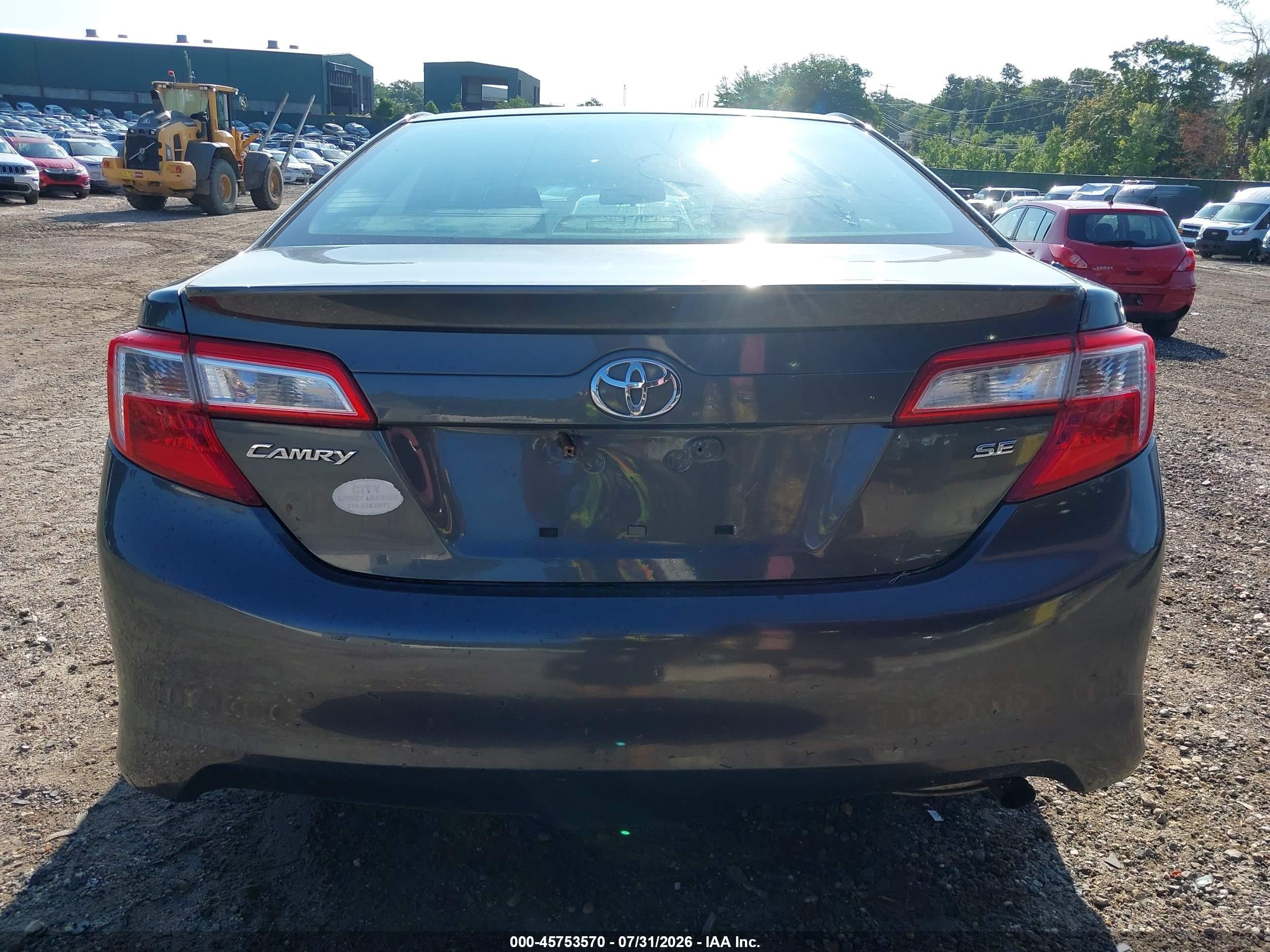 2012 Toyota Camry Se Gray vin: 4T1BF1FK2CU057170
