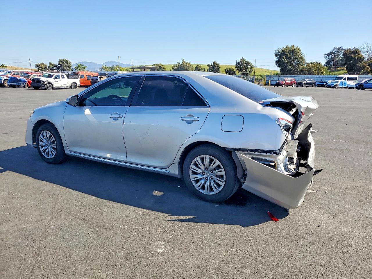 2012 Toyota Camry Le Silver vin: 4T1BF1FK2CU058836