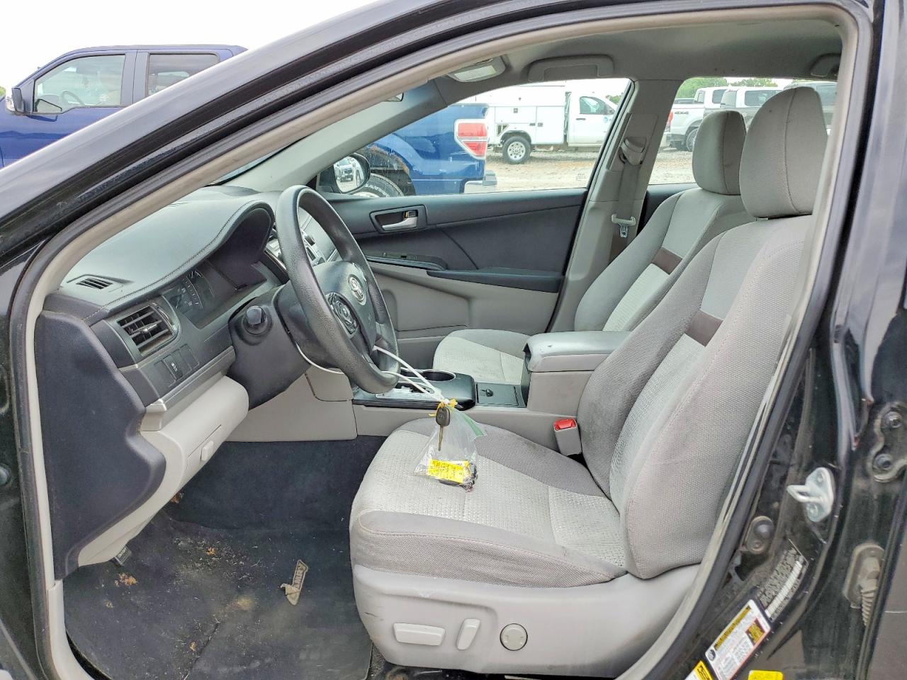 2012 Toyota Camry Le Gray vin: 4T1BF1FK2CU061834