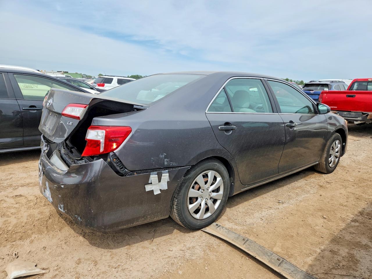 2012 Toyota Camry Le Charcoal vin: 4T1BF1FK2CU073059
