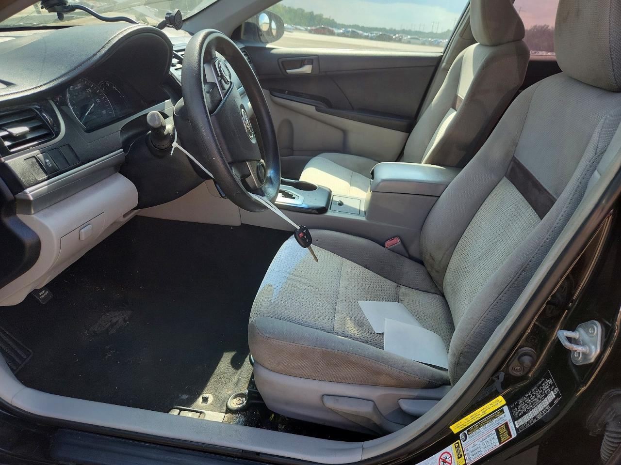 2012 Toyota Camry Le Black vin: 4T1BF1FK2CU085714