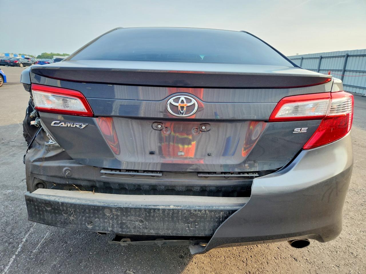 2012 Toyota Camry Se Gray vin: 4T1BF1FK2CU086393