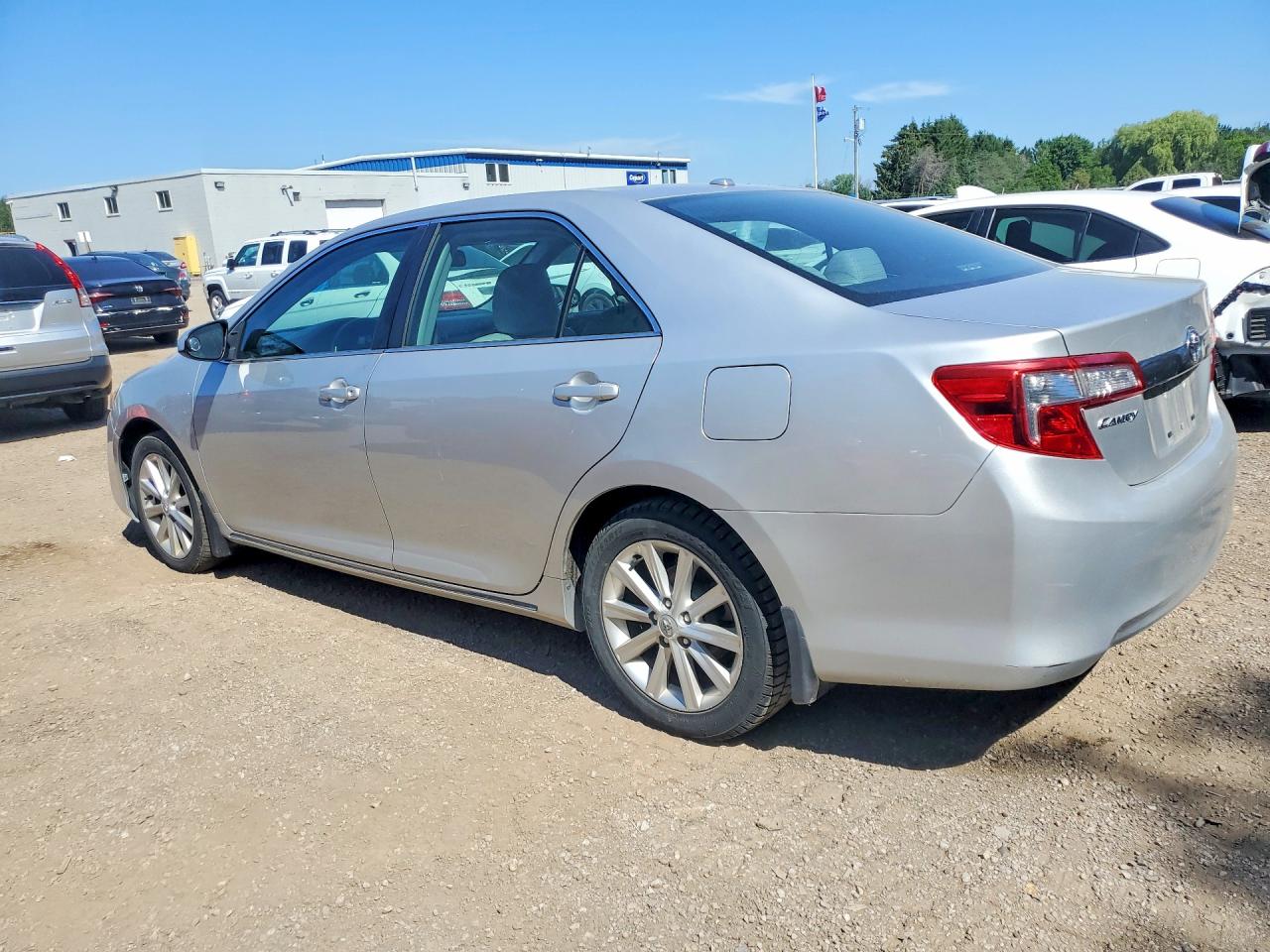2012 Toyota Camry L Silver vin: 4T1BF1FK2CU117089