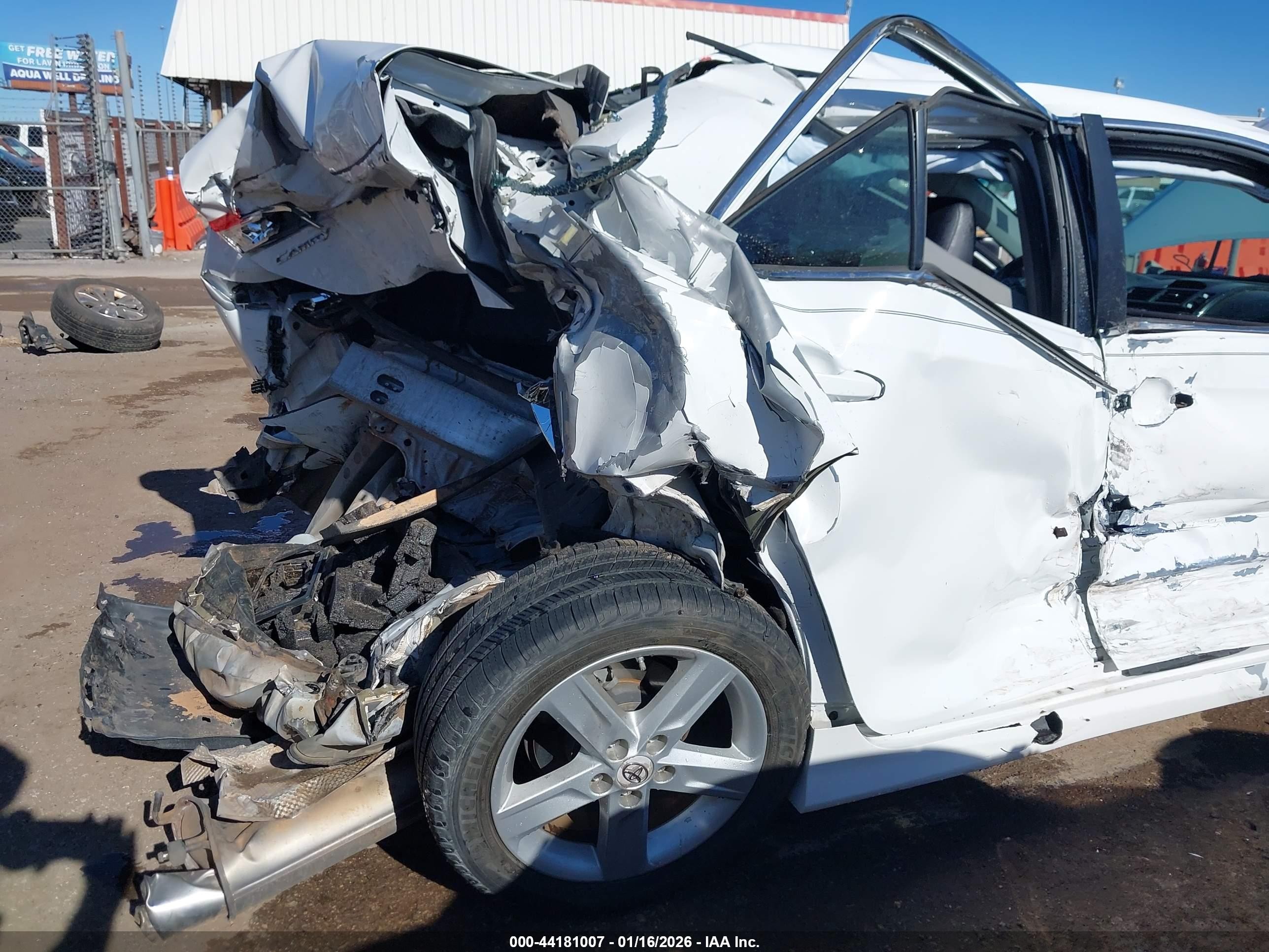 2012 Toyota Camry Se White vin: 4T1BF1FK2CU132174
