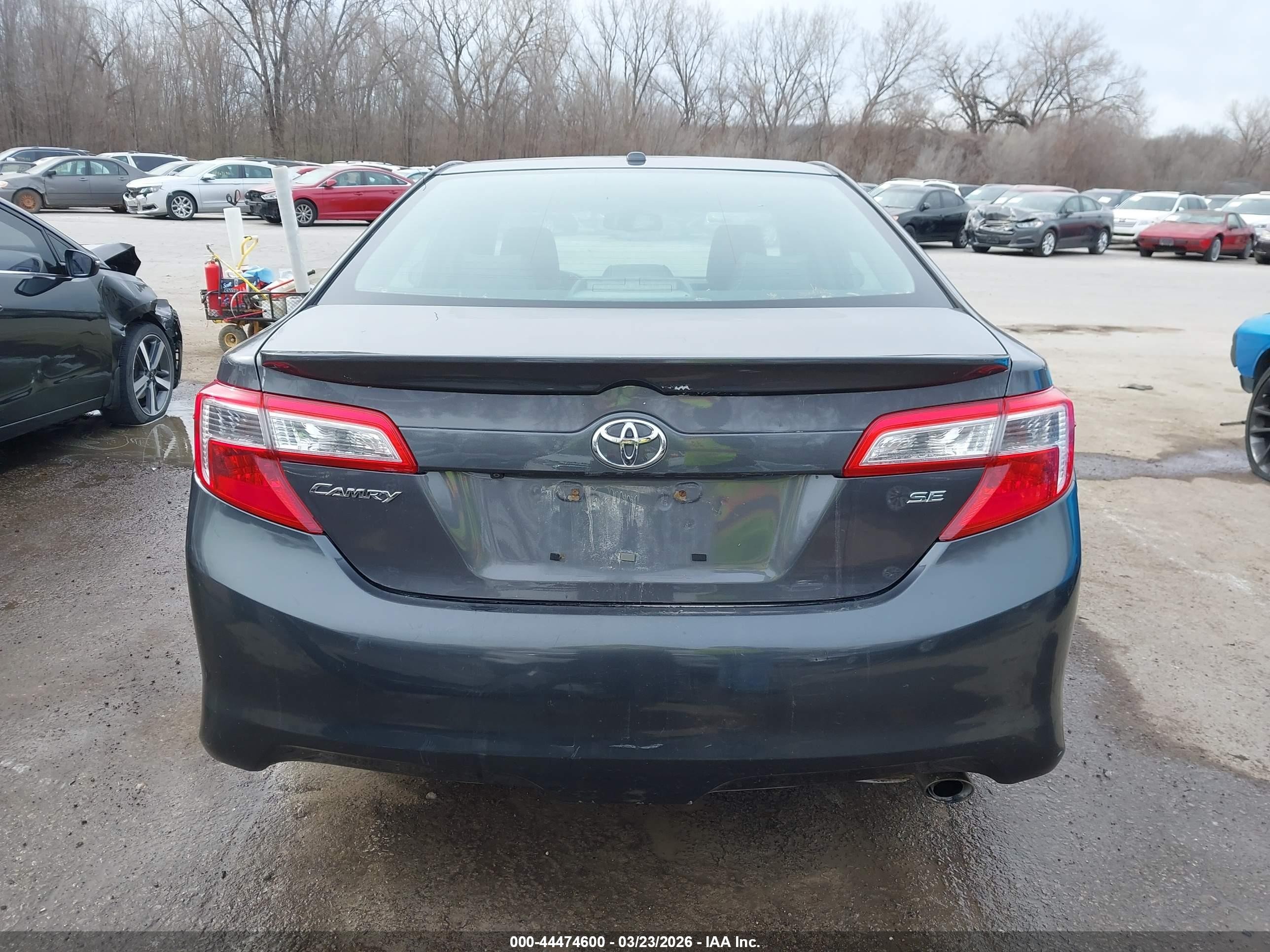2012 Toyota Camry Se Gray vin: 4T1BF1FK2CU139805