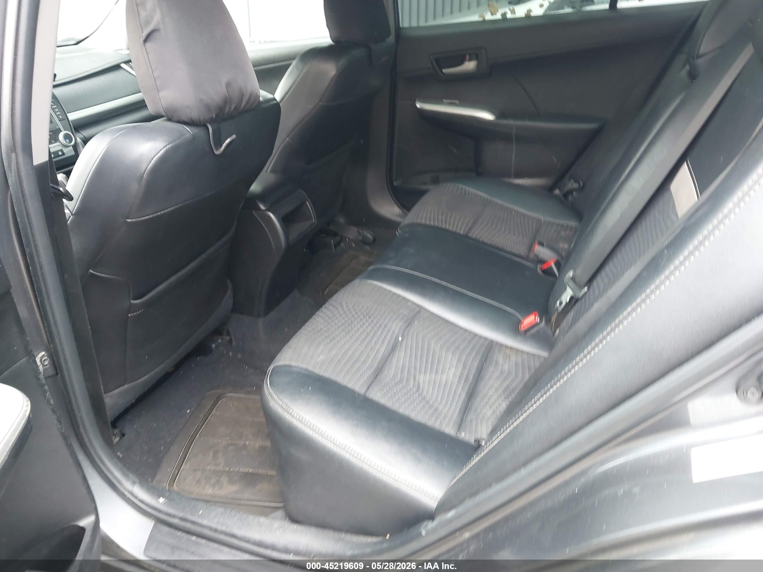 2012 Toyota Camry Se Серый vin: 4T1BF1FK2CU153008