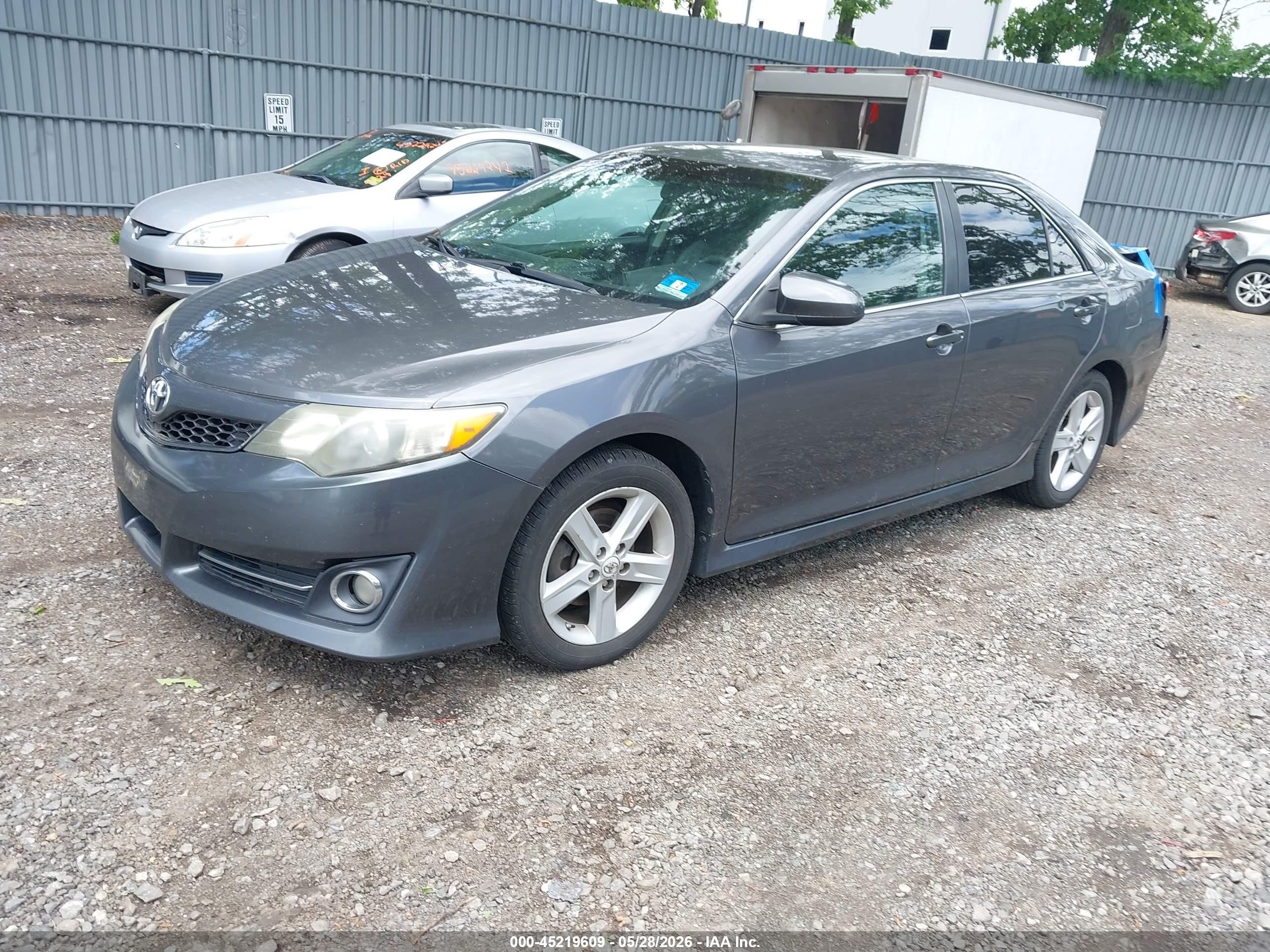 2012 Toyota Camry Se Серый vin: 4T1BF1FK2CU153008
