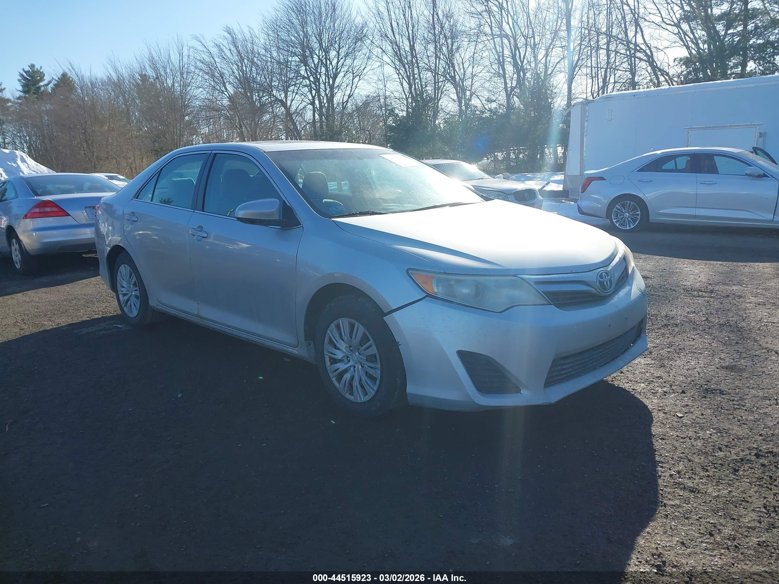 2012 Toyota Camry Le Silver vin: 4T1BF1FK2CU171749
