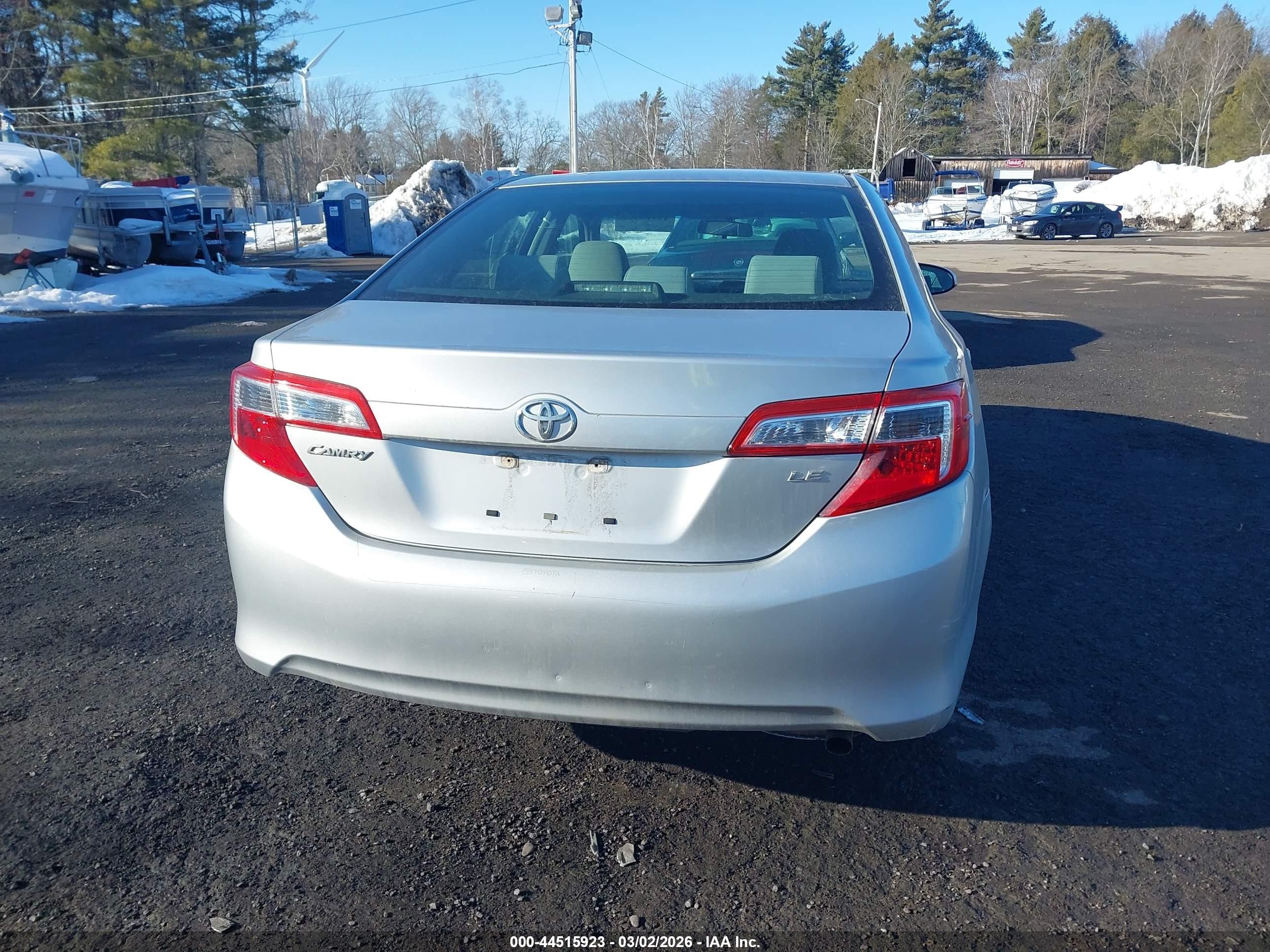 2012 Toyota Camry Le Silver vin: 4T1BF1FK2CU171749