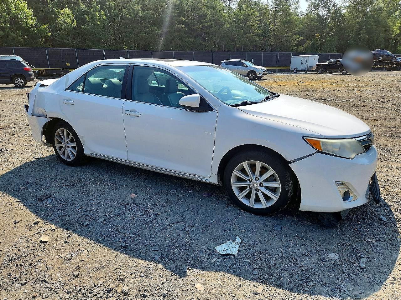 2012 Toyota Camry Xle White vin: 4T1BF1FK2CU530081