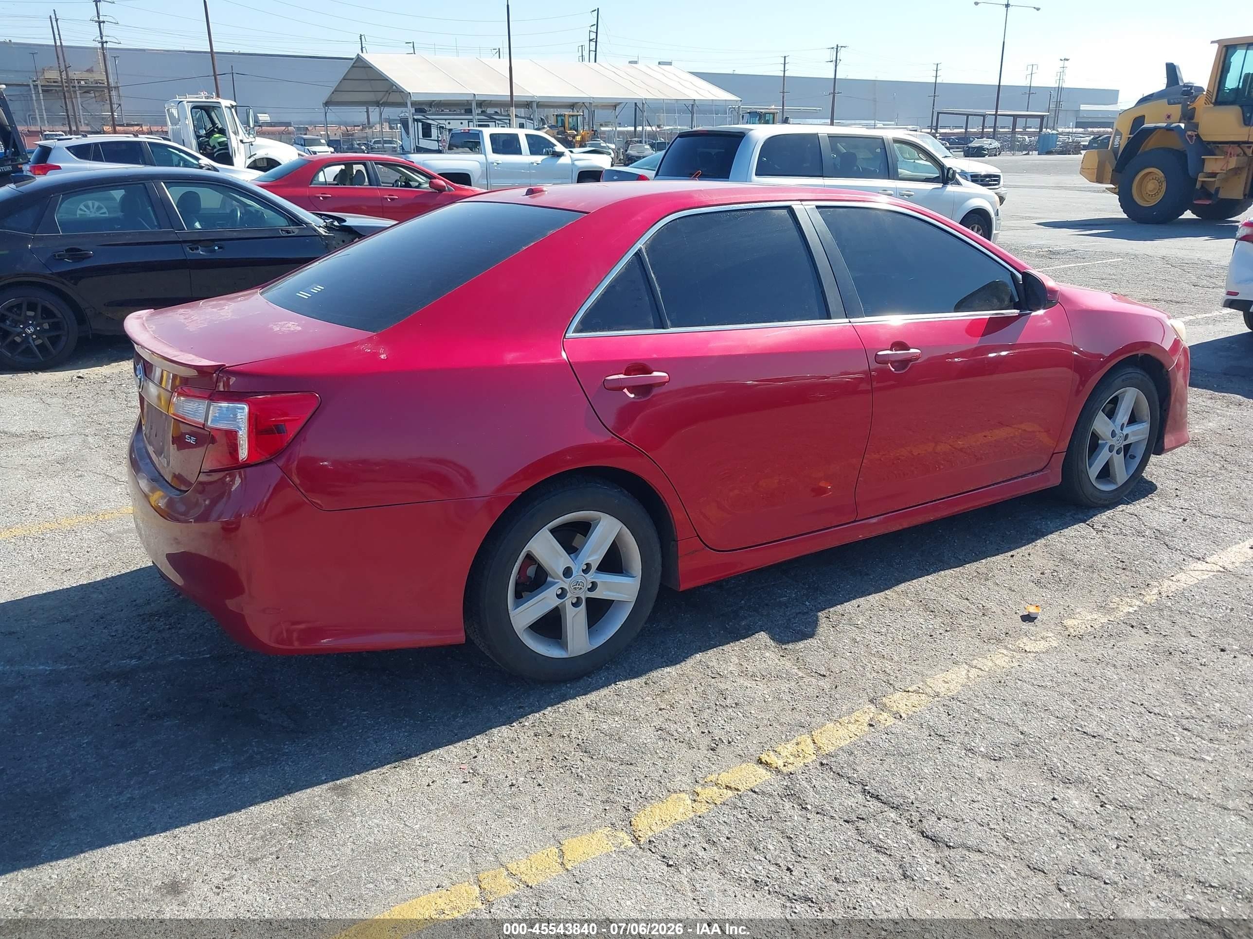2012 Toyota Camry Se Red vin: 4T1BF1FK2CU533613