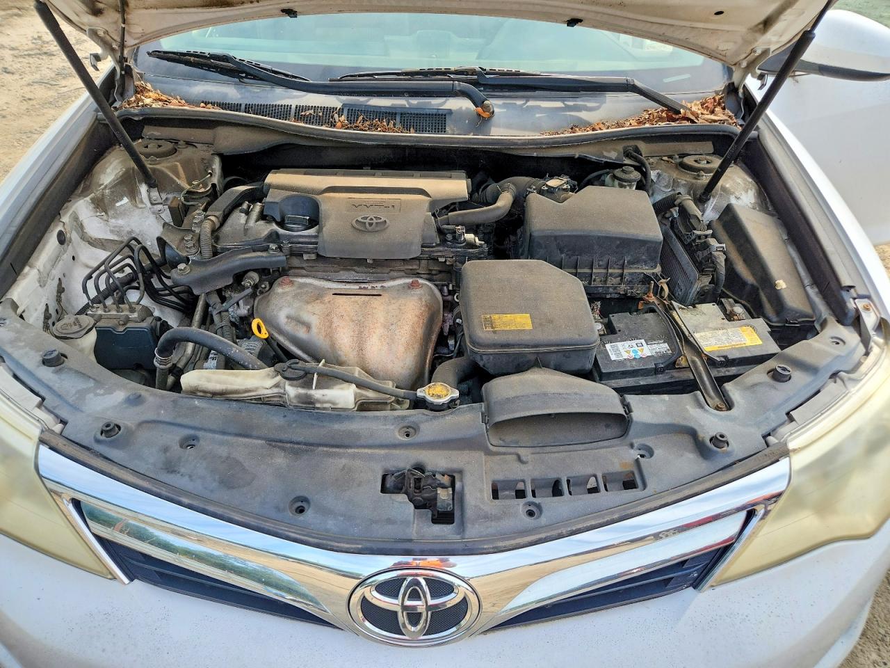 2012 Toyota Camry Le White vin: 4T1BF1FK2CU536267