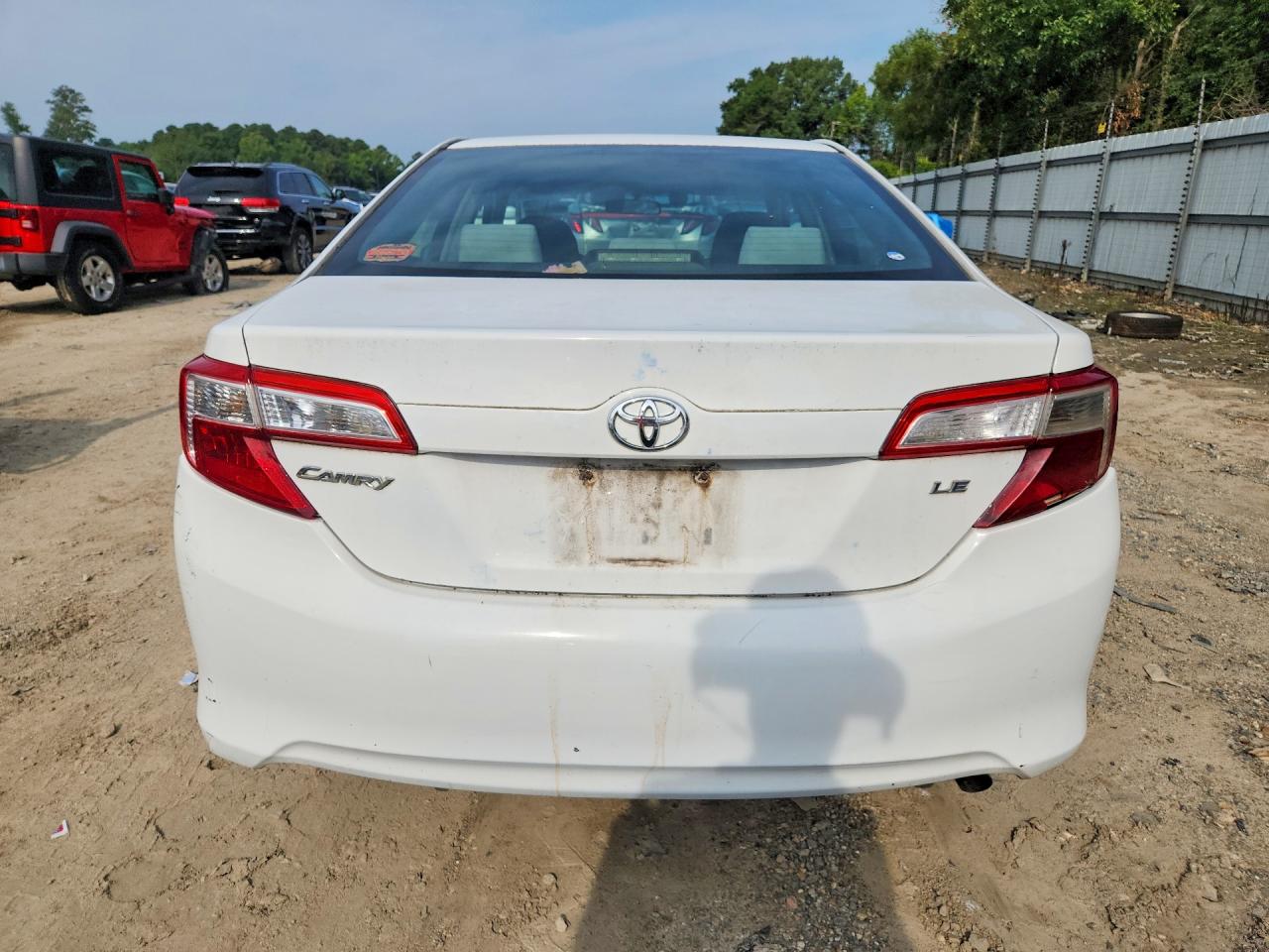 2012 Toyota Camry Le White vin: 4T1BF1FK2CU536267
