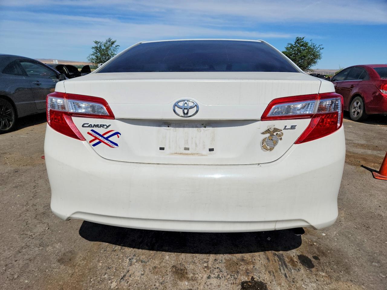 2012 Toyota Camry Le White vin: 4T1BF1FK2CU557166