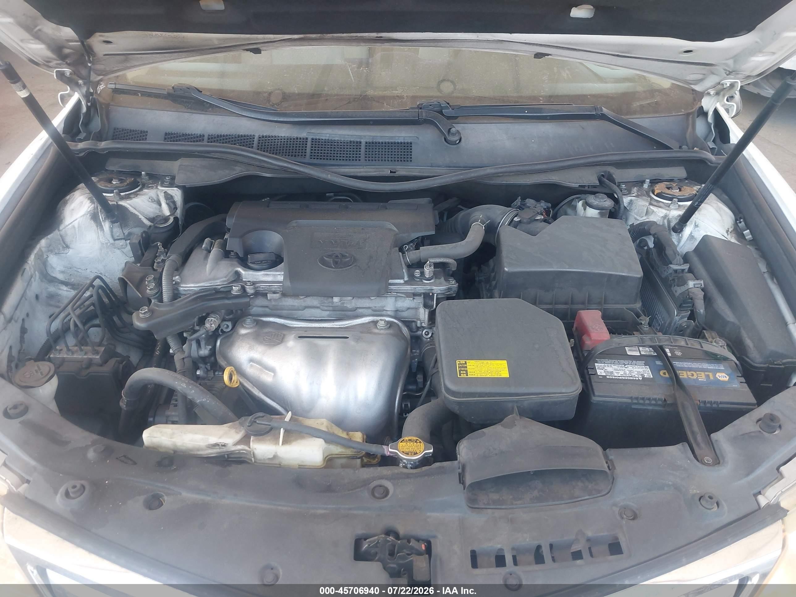 2012 Toyota Camry Le White vin: 4T1BF1FK2CU560200
