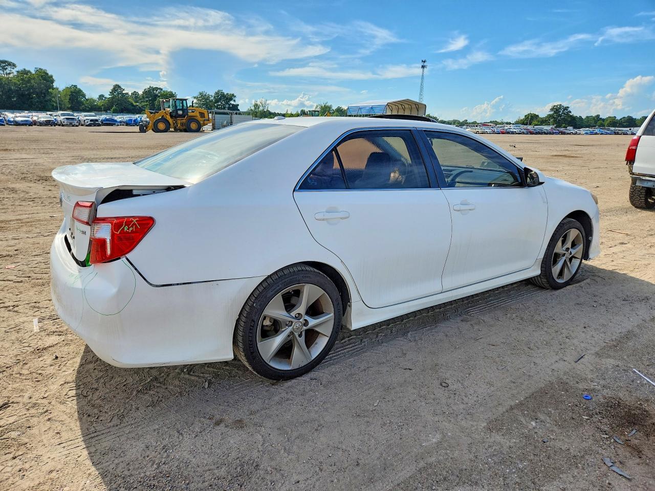 2012 Toyota Camry Se White vin: 4T1BF1FK2CU568779