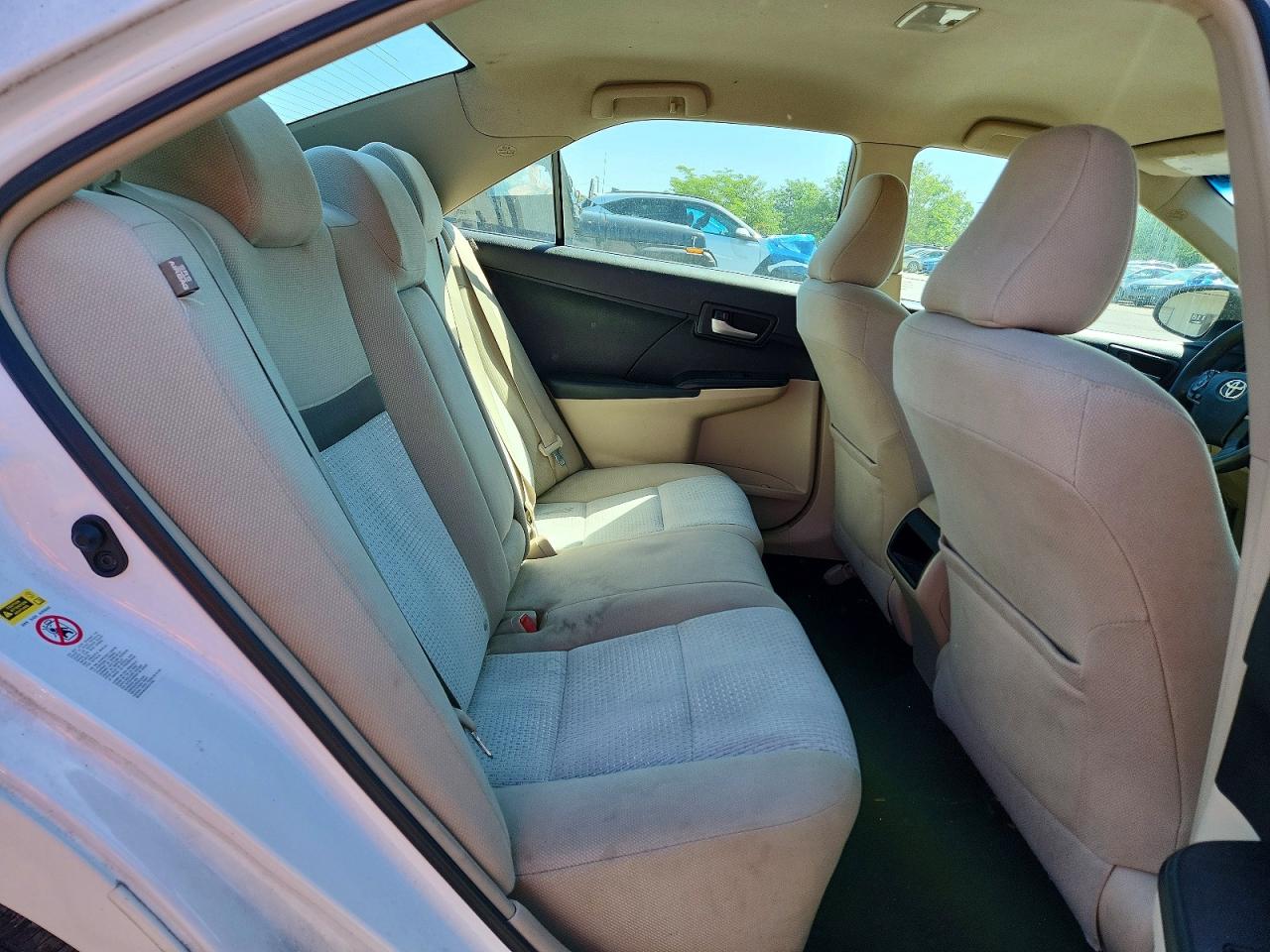 2012 Toyota Camry Le White vin: 4T1BF1FK2CU570242