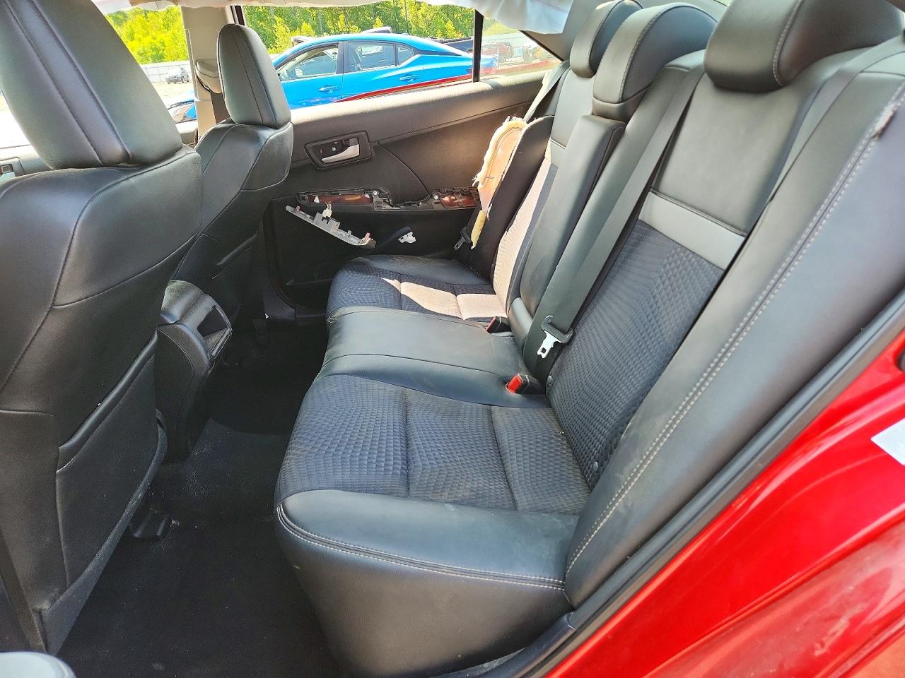 2012 Toyota Camry Se Red vin: 4T1BF1FK2CU574663