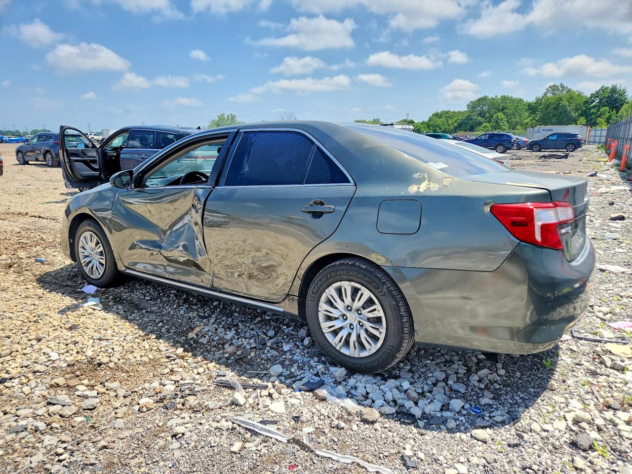 2012 Toyota Camry Le Gray vin: 4T1BF1FK2CU596775