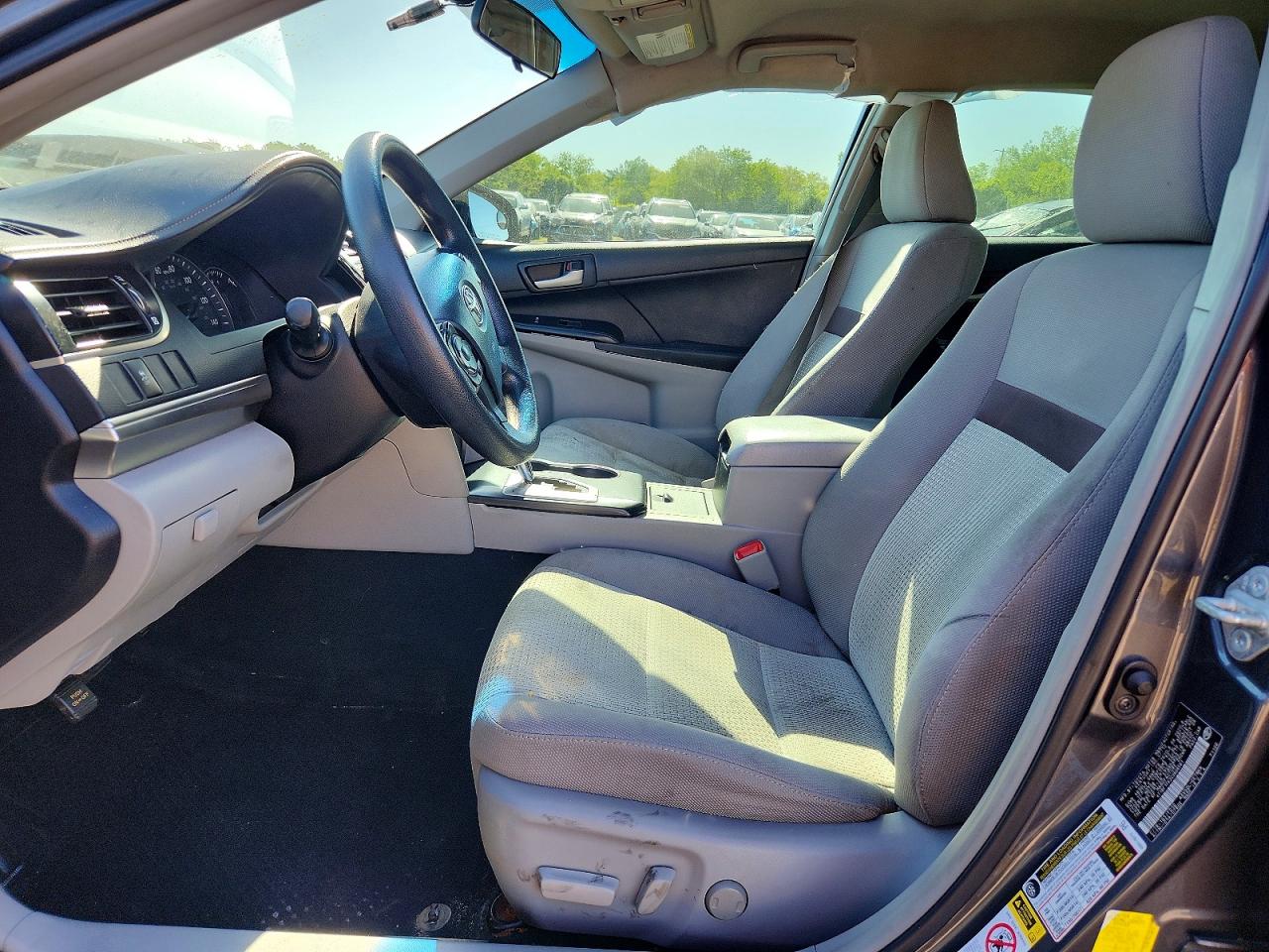 2012 Toyota Camry Le Gray vin: 4T1BF1FK2CU606561