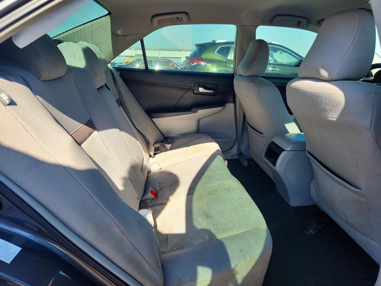 2012 Toyota Camry Le Gray vin: 4T1BF1FK2CU606561