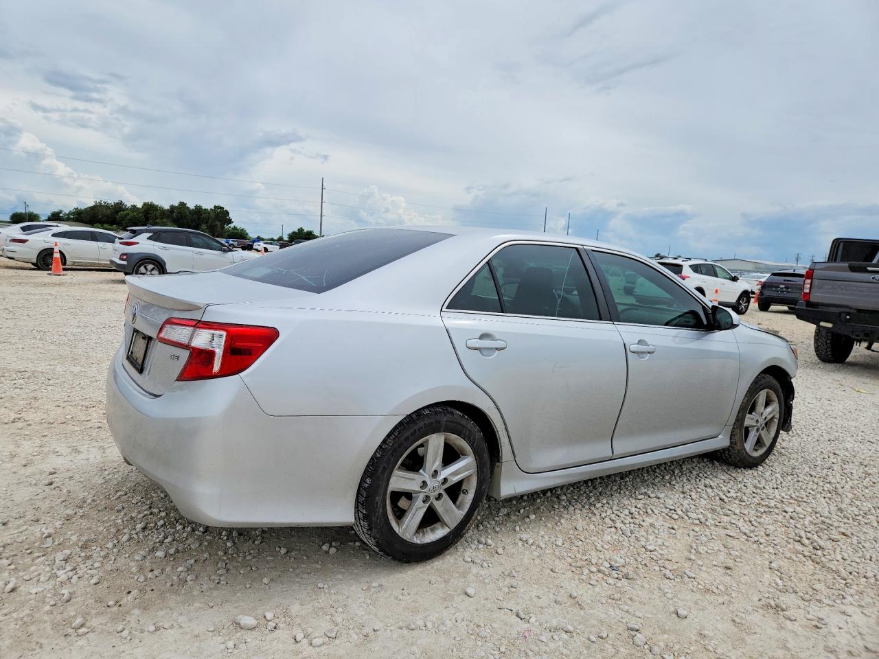 2012 Toyota Camry Se Silver vin: 4T1BF1FK2CU614823