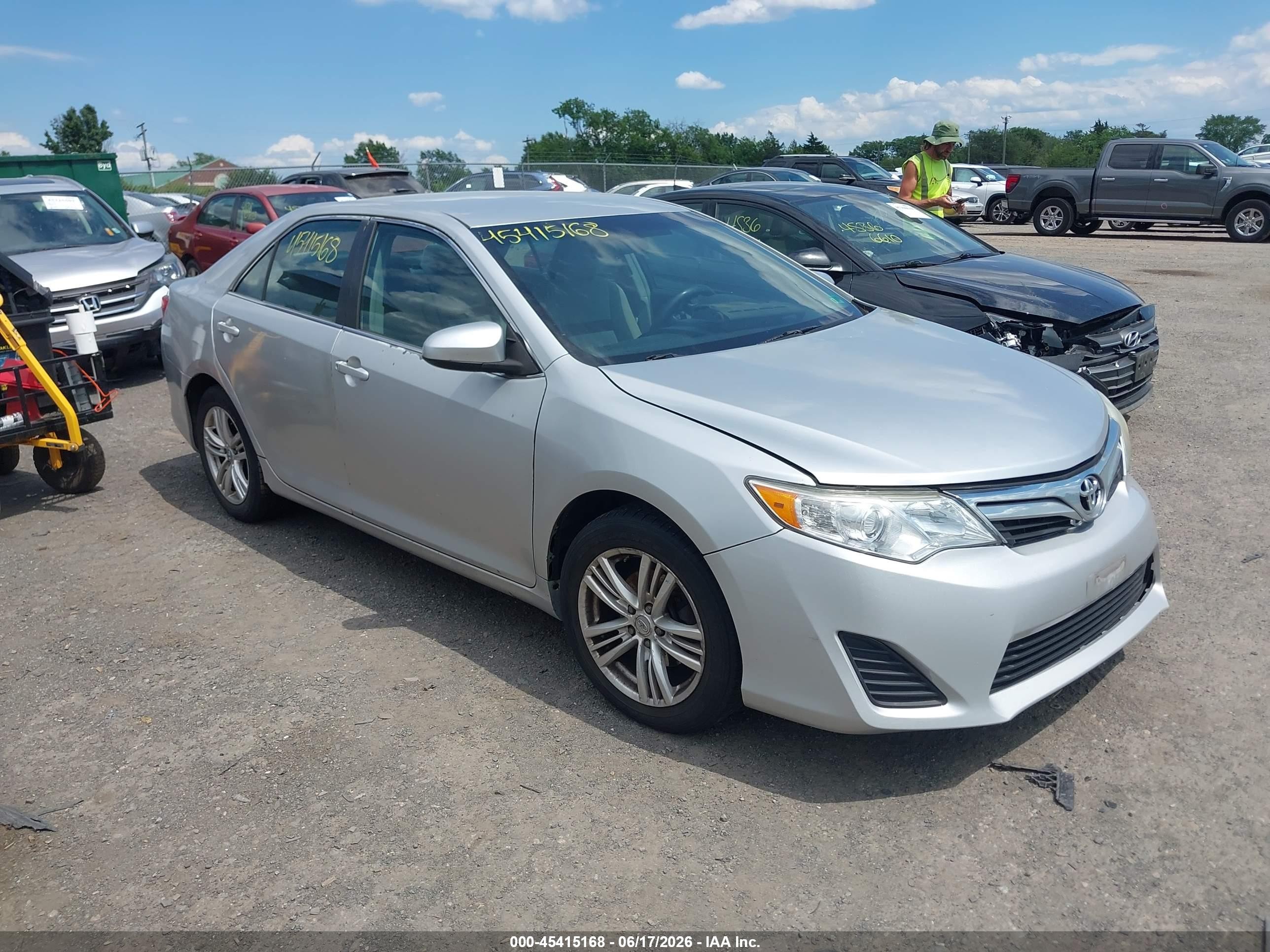 4T1BF1FK2CU619097