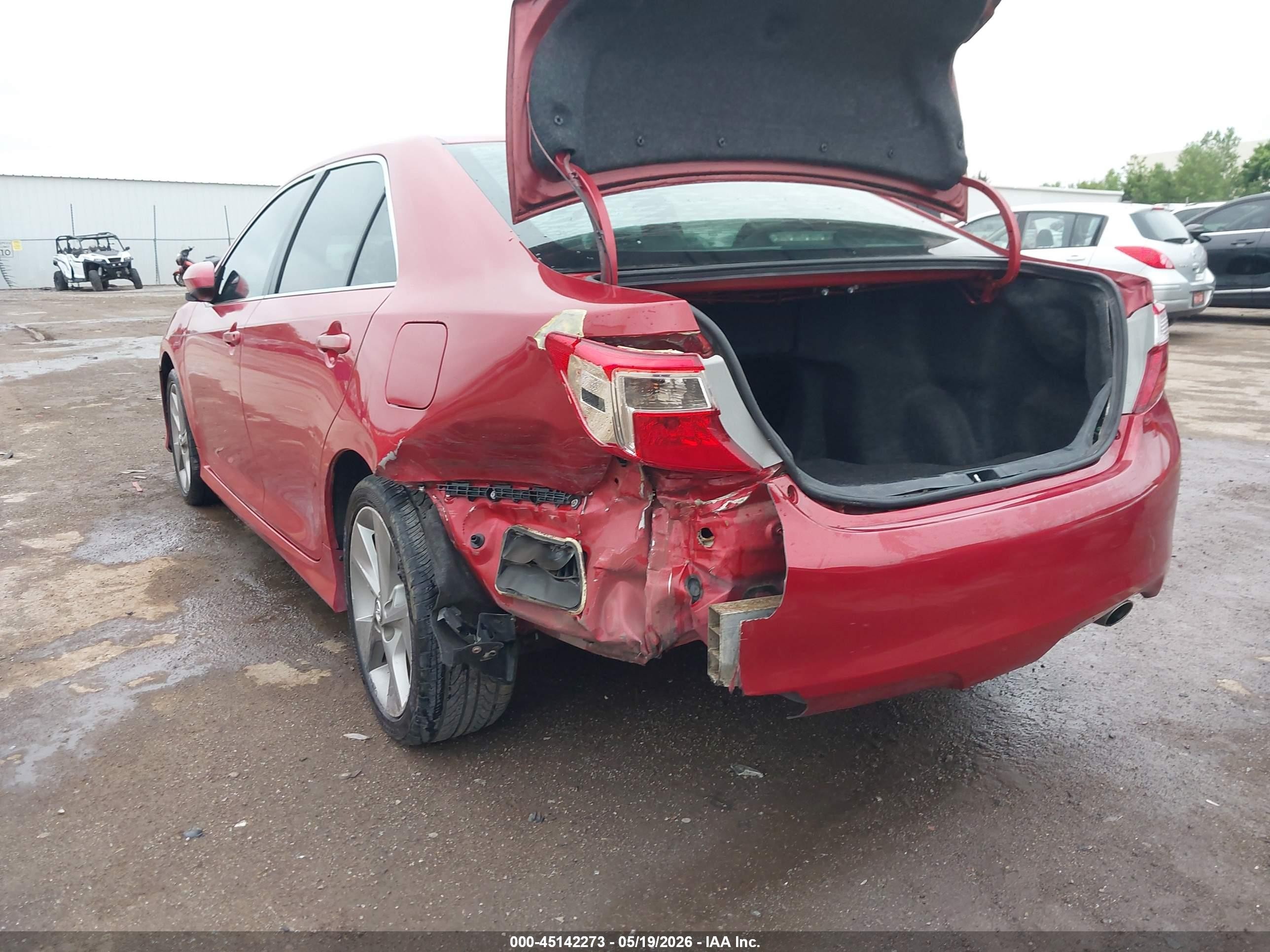 2012 Toyota Camry Se Limited Edition Red vin: 4T1BF1FK2CU619326
