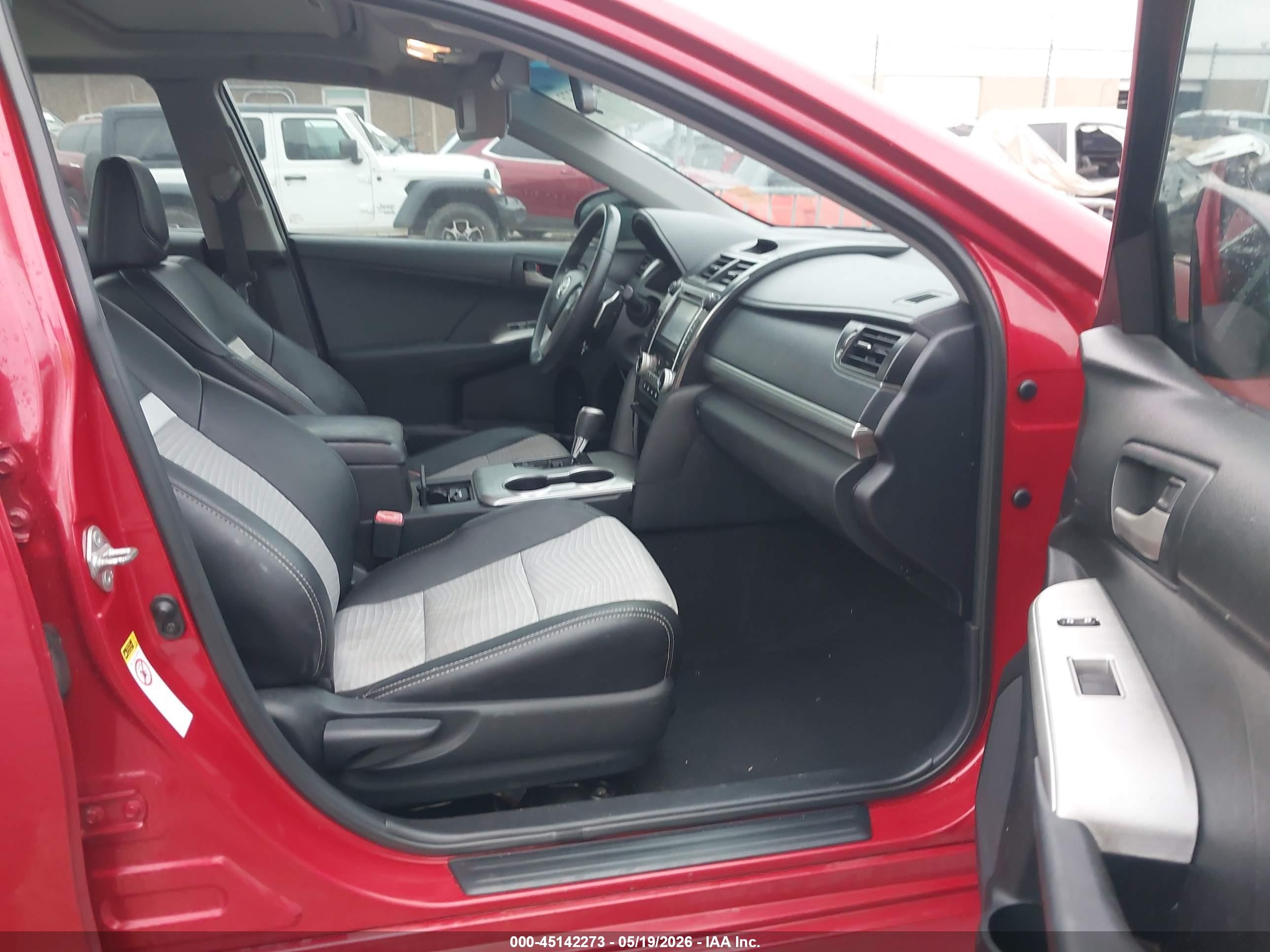 2012 Toyota Camry Se Limited Edition Red vin: 4T1BF1FK2CU619326