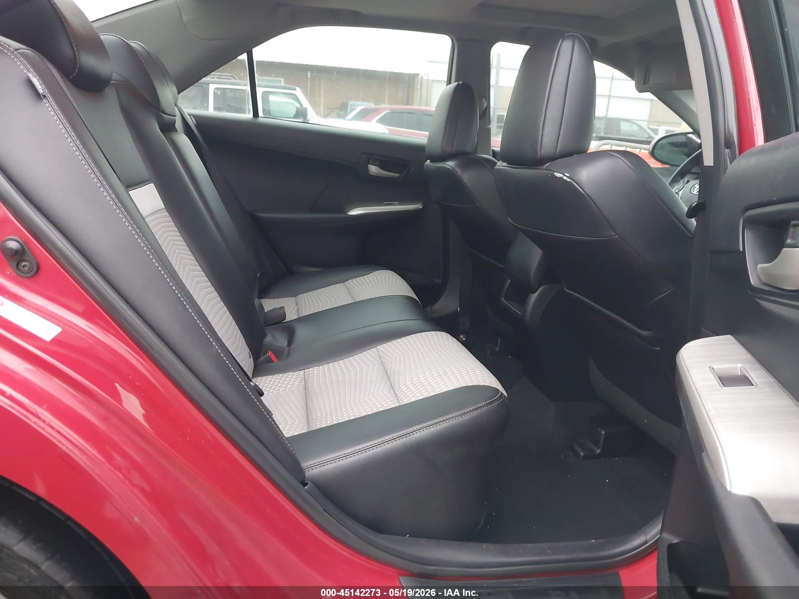 2012 Toyota Camry Se Limited Edition Red vin: 4T1BF1FK2CU619326