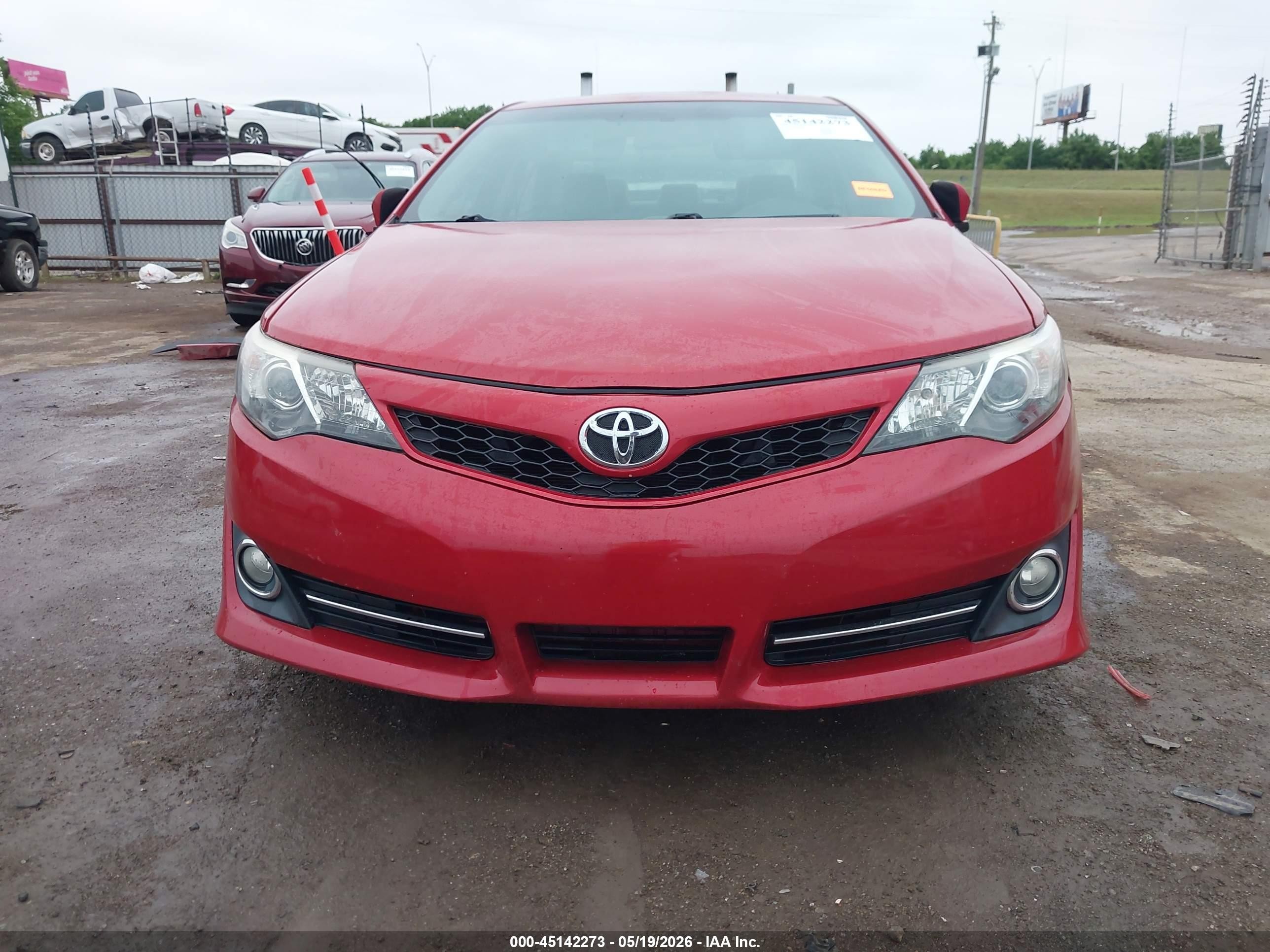 2012 Toyota Camry Se Limited Edition Red vin: 4T1BF1FK2CU619326