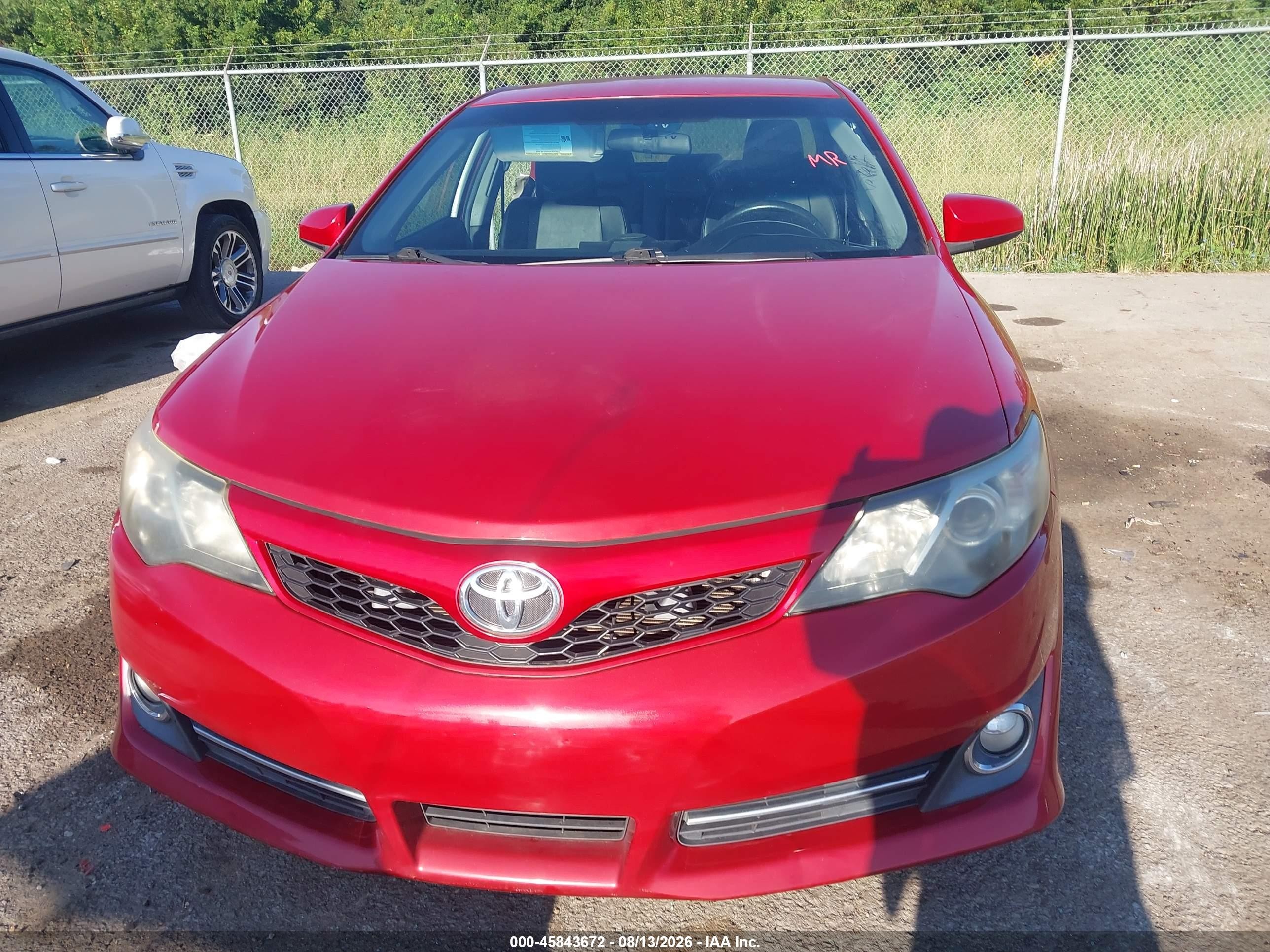 2012 Toyota Camry Se Красный vin: 4T1BF1FK2CU630732