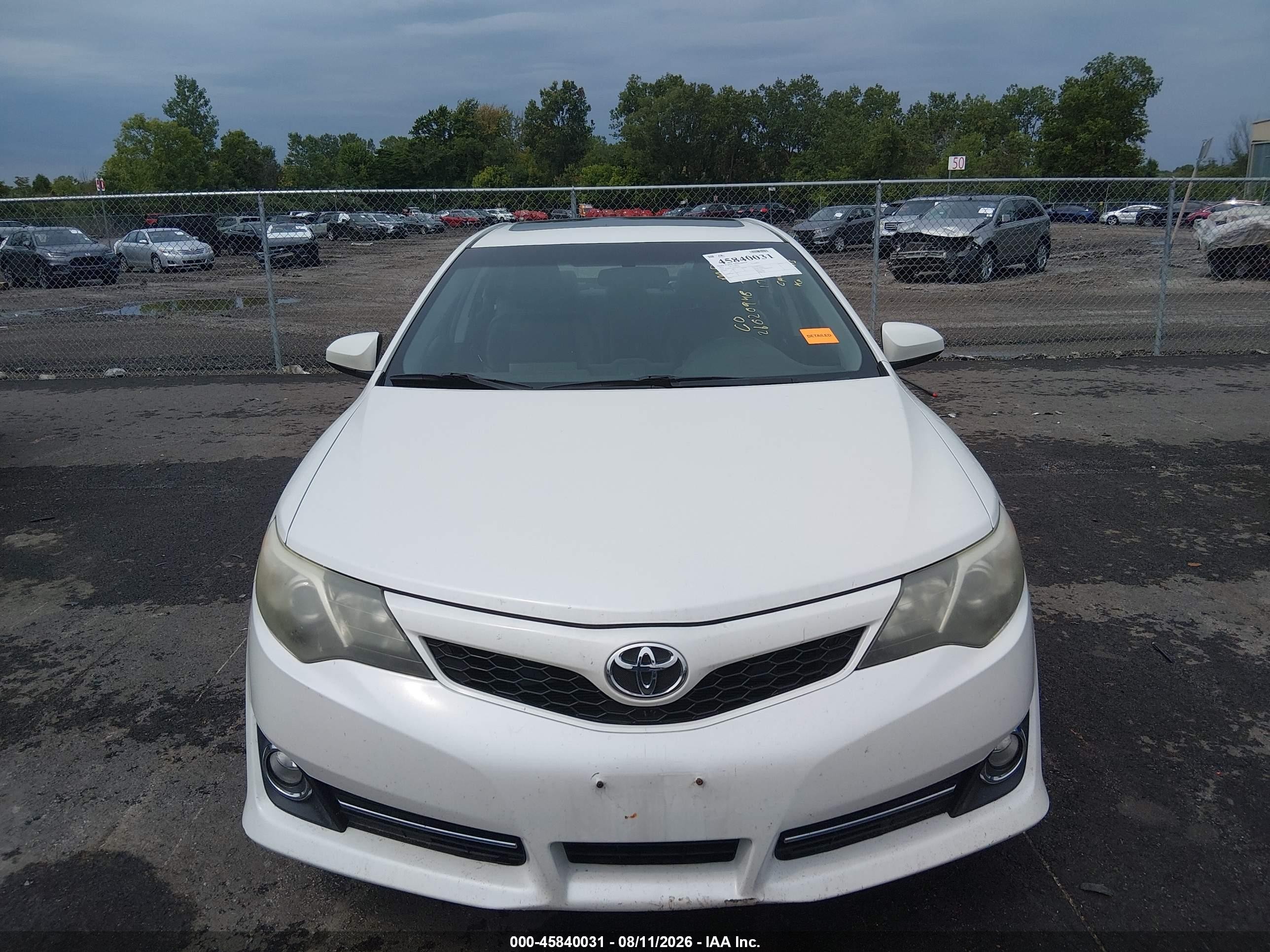 2012 Toyota Camry Se Limited Edition White vin: 4T1BF1FK2CU632609