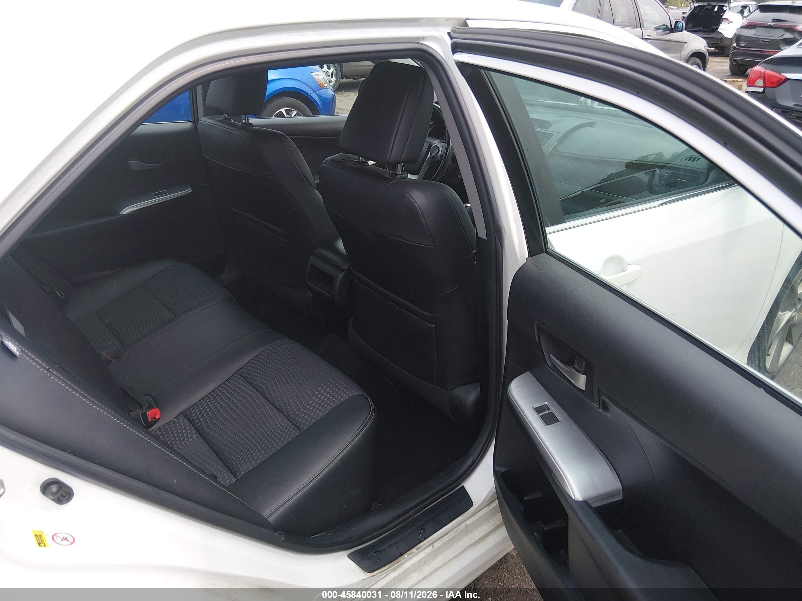 2012 Toyota Camry Se Limited Edition White vin: 4T1BF1FK2CU632609