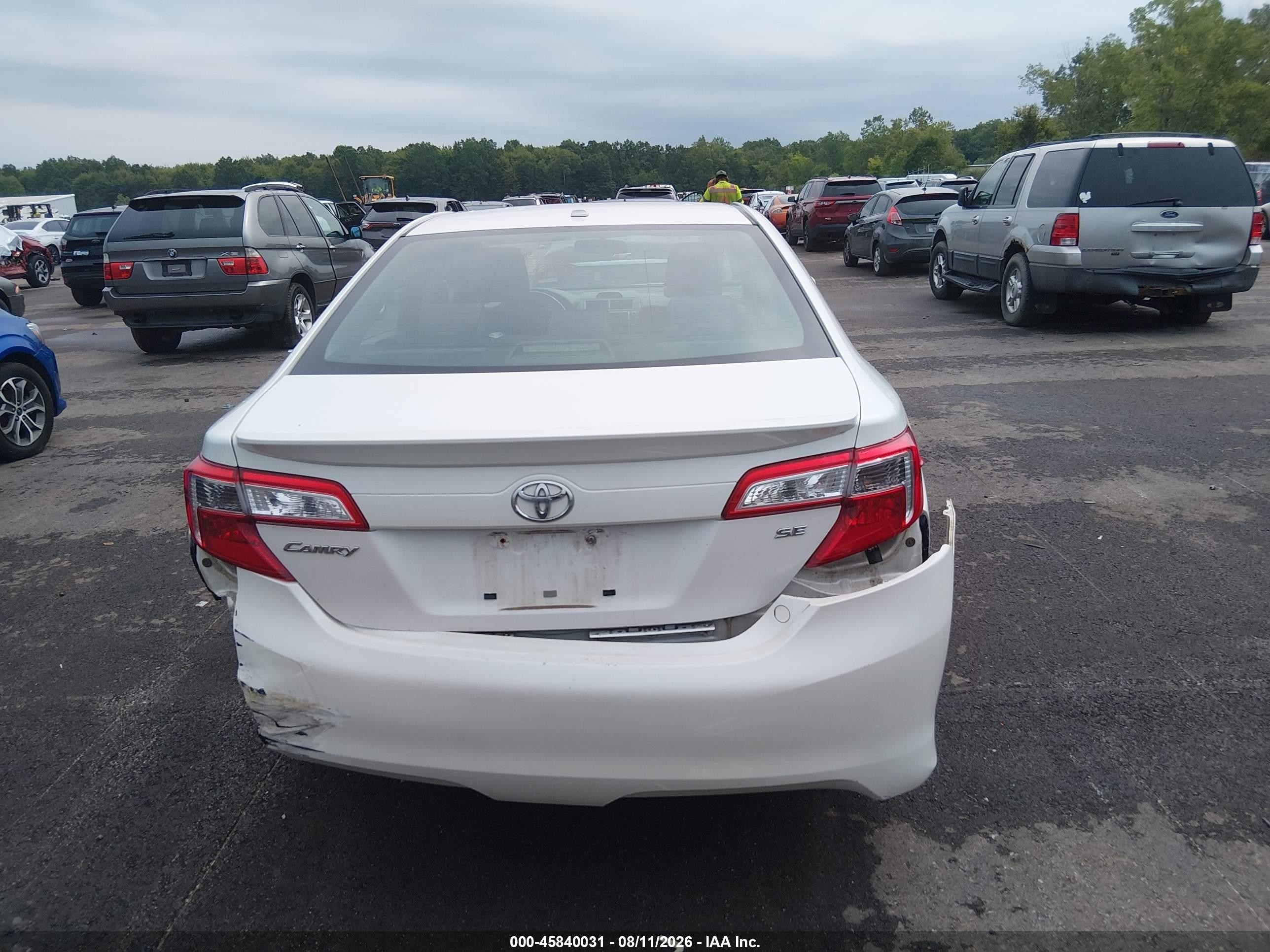 2012 Toyota Camry Se Limited Edition White vin: 4T1BF1FK2CU632609
