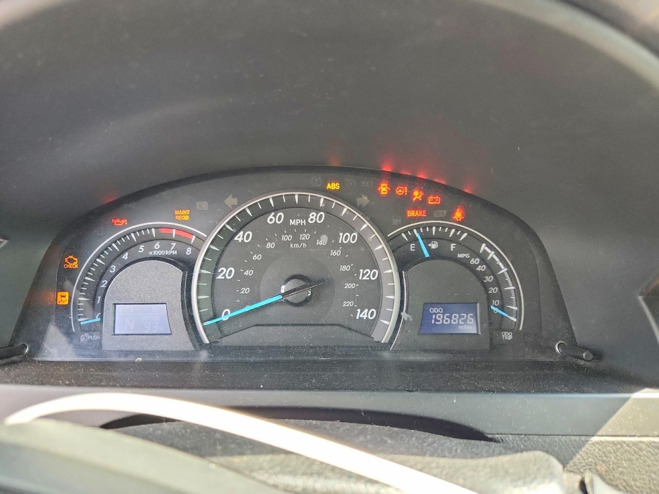 2013 Toyota Camry Le Gray vin: 4T1BF1FK2DU203701