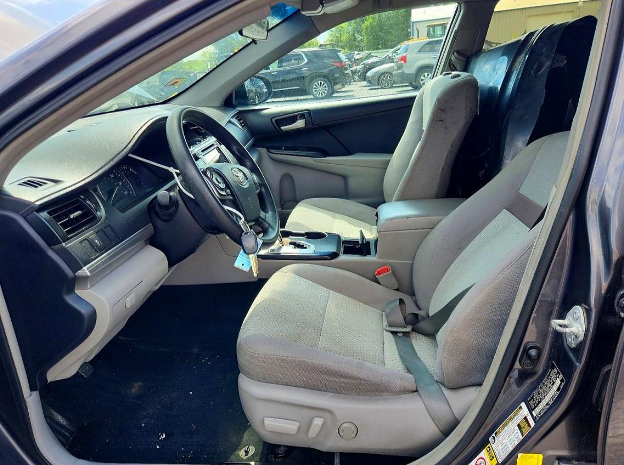 2013 Toyota Camry Le Gray vin: 4T1BF1FK2DU203701