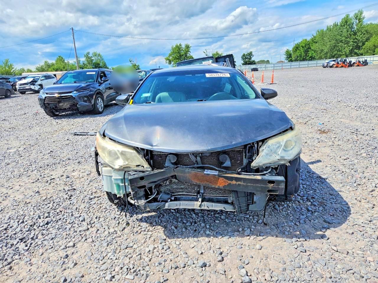 2013 Toyota Camry Le Gray vin: 4T1BF1FK2DU203701