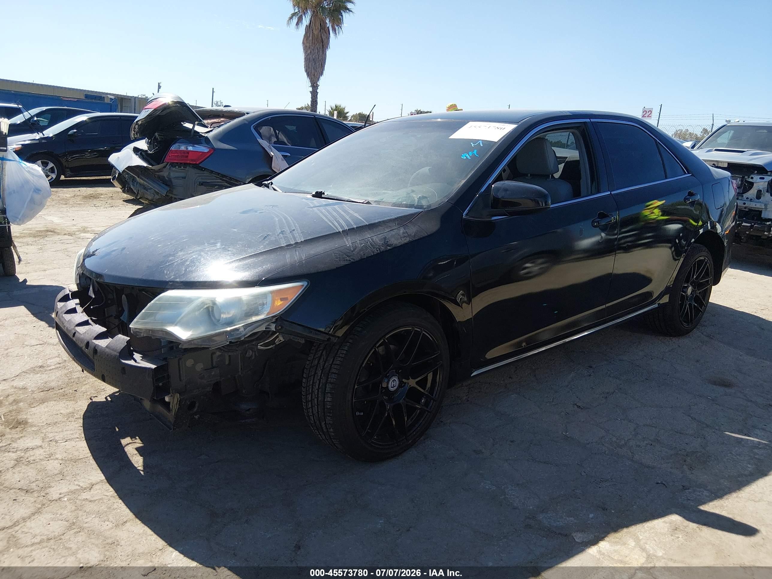 2013 Toyota Camry Le Black vin: 4T1BF1FK2DU205898