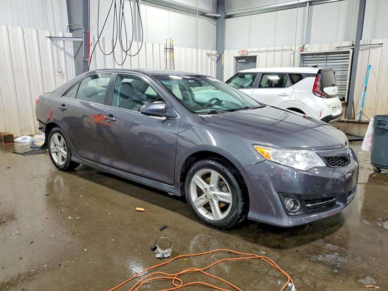 2013 Toyota Camry Se Gray vin: 4T1BF1FK2DU223205