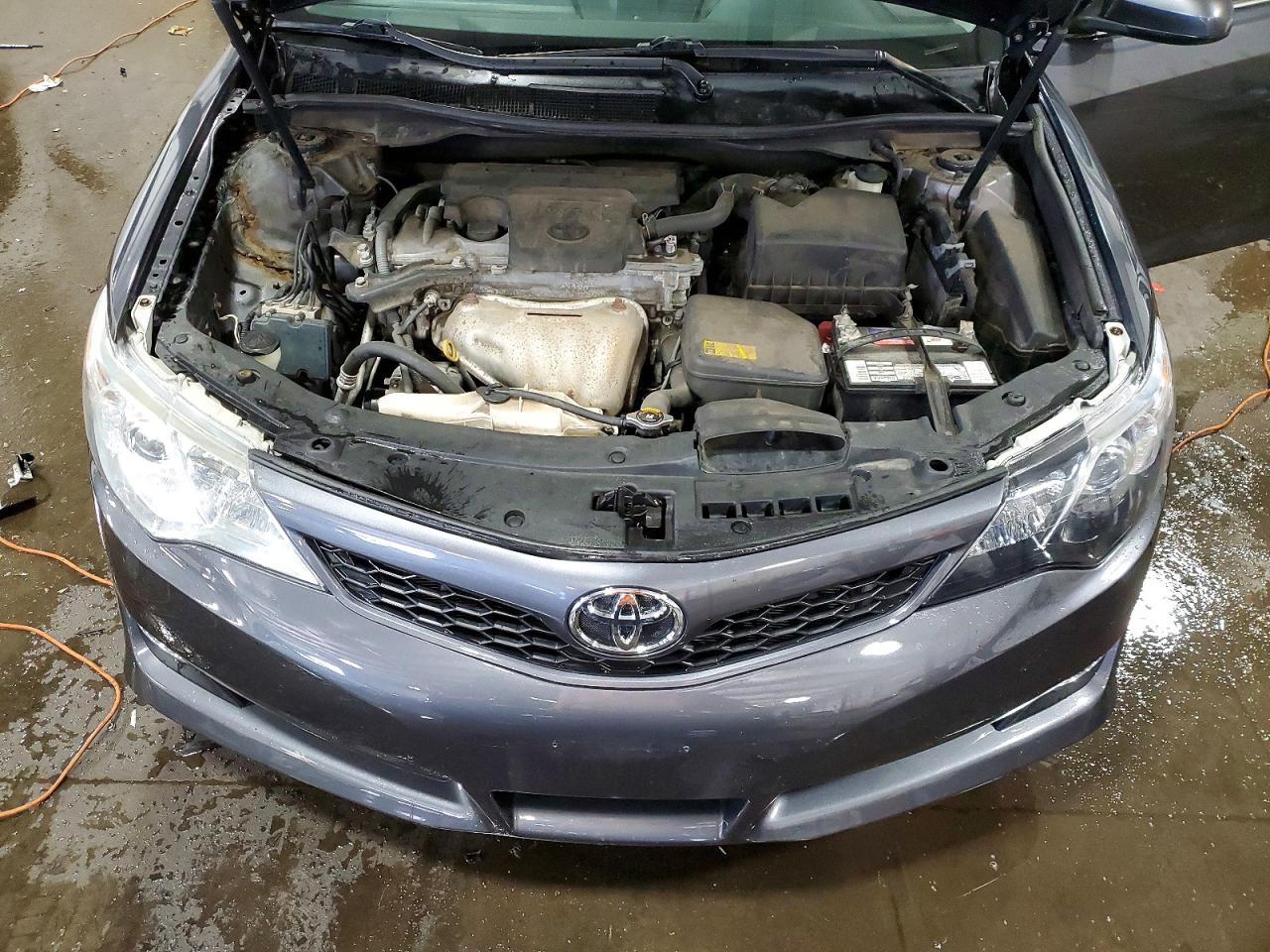 2013 Toyota Camry Se Gray vin: 4T1BF1FK2DU223205