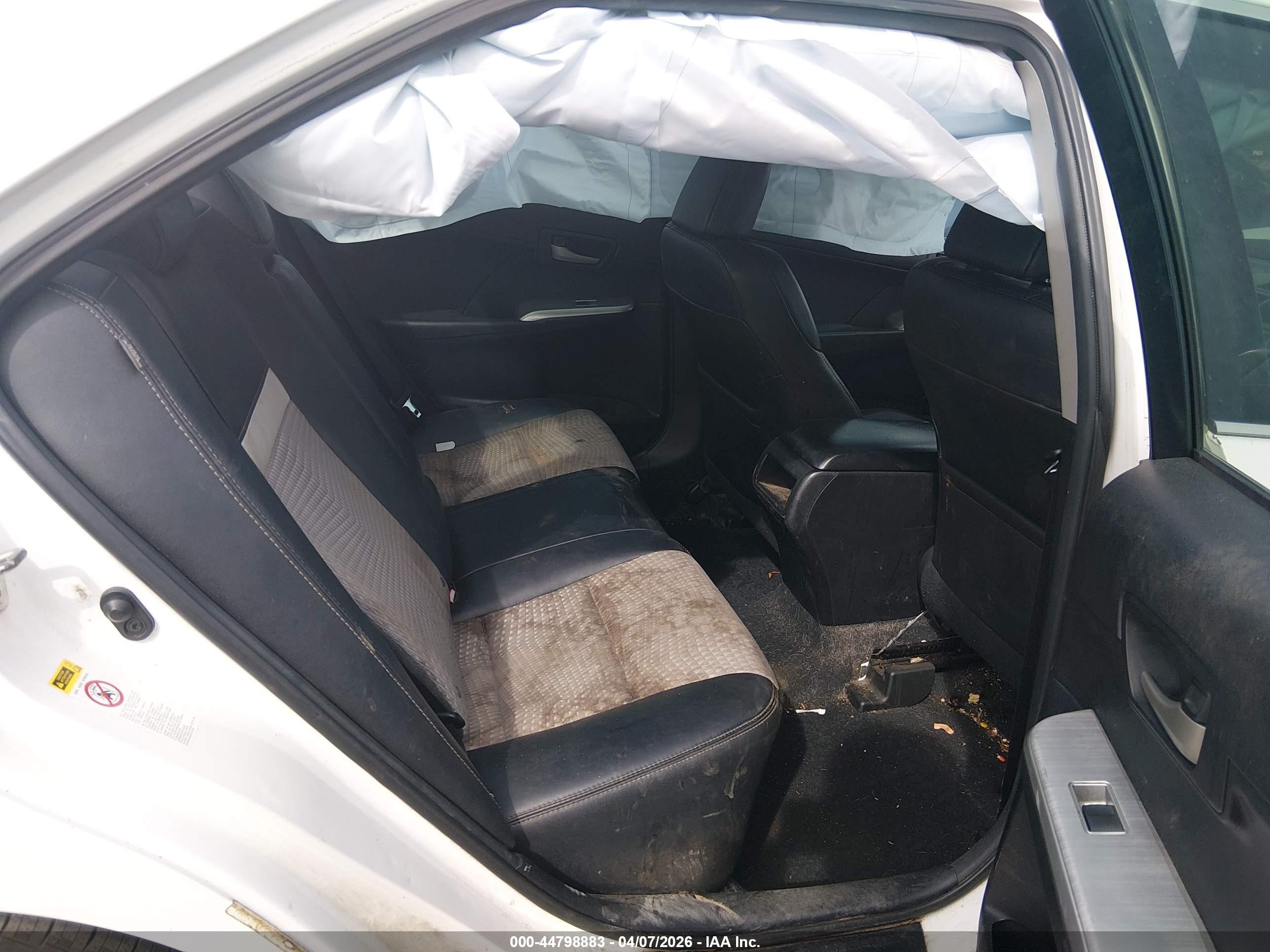 2013 Toyota Camry Se White vin: 4T1BF1FK2DU236200