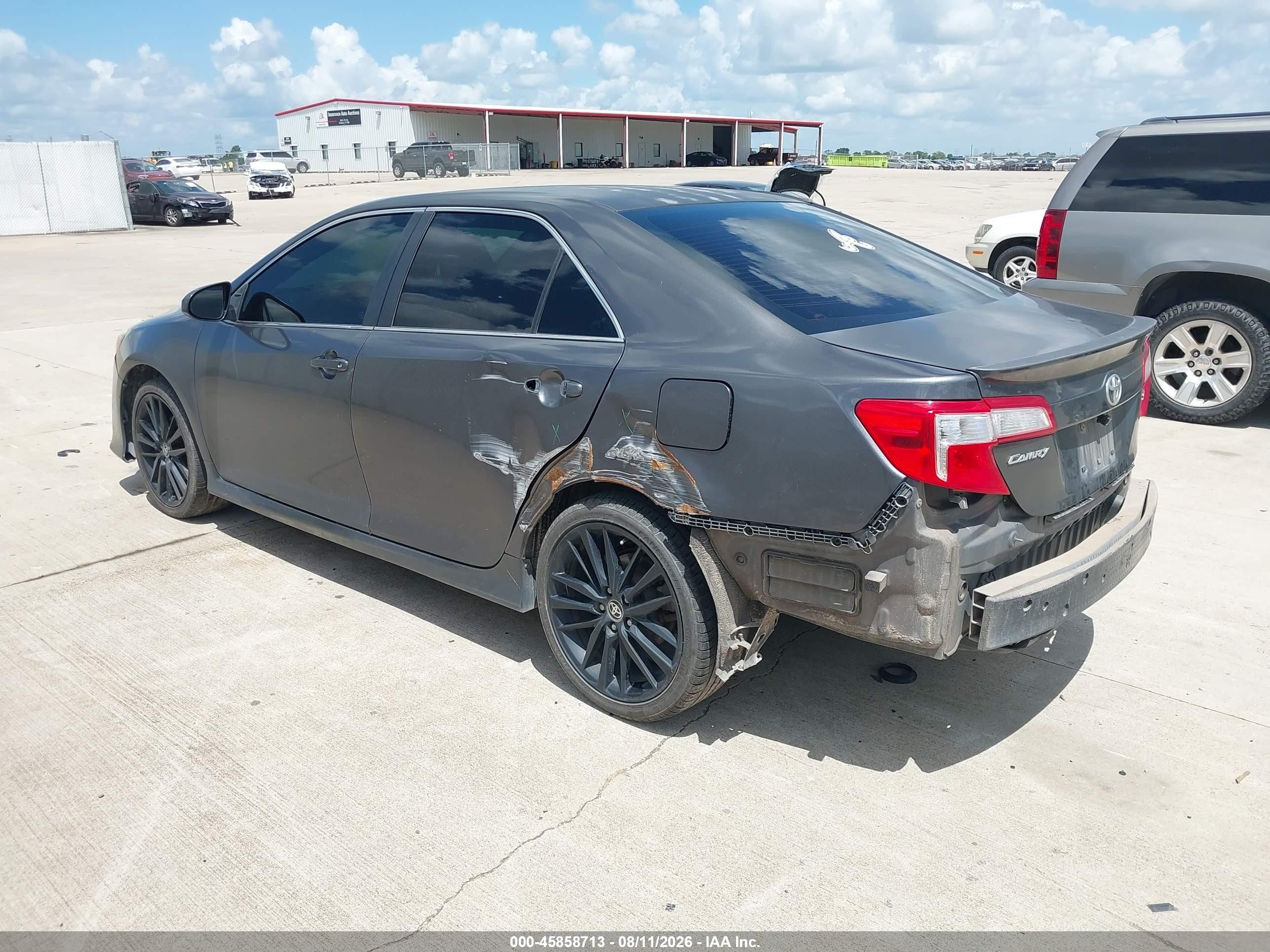 2013 Toyota Camry Se Gray vin: 4T1BF1FK2DU246029
